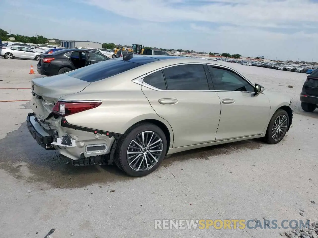 3 Фотография поврежденного автомобиля 58ADZ1B17SU186638 LEXUS ES350 2025