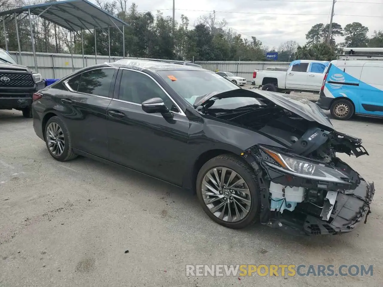 4 Photograph of a damaged car 58AEZ1B11SU185778 LEXUS ES350 2025