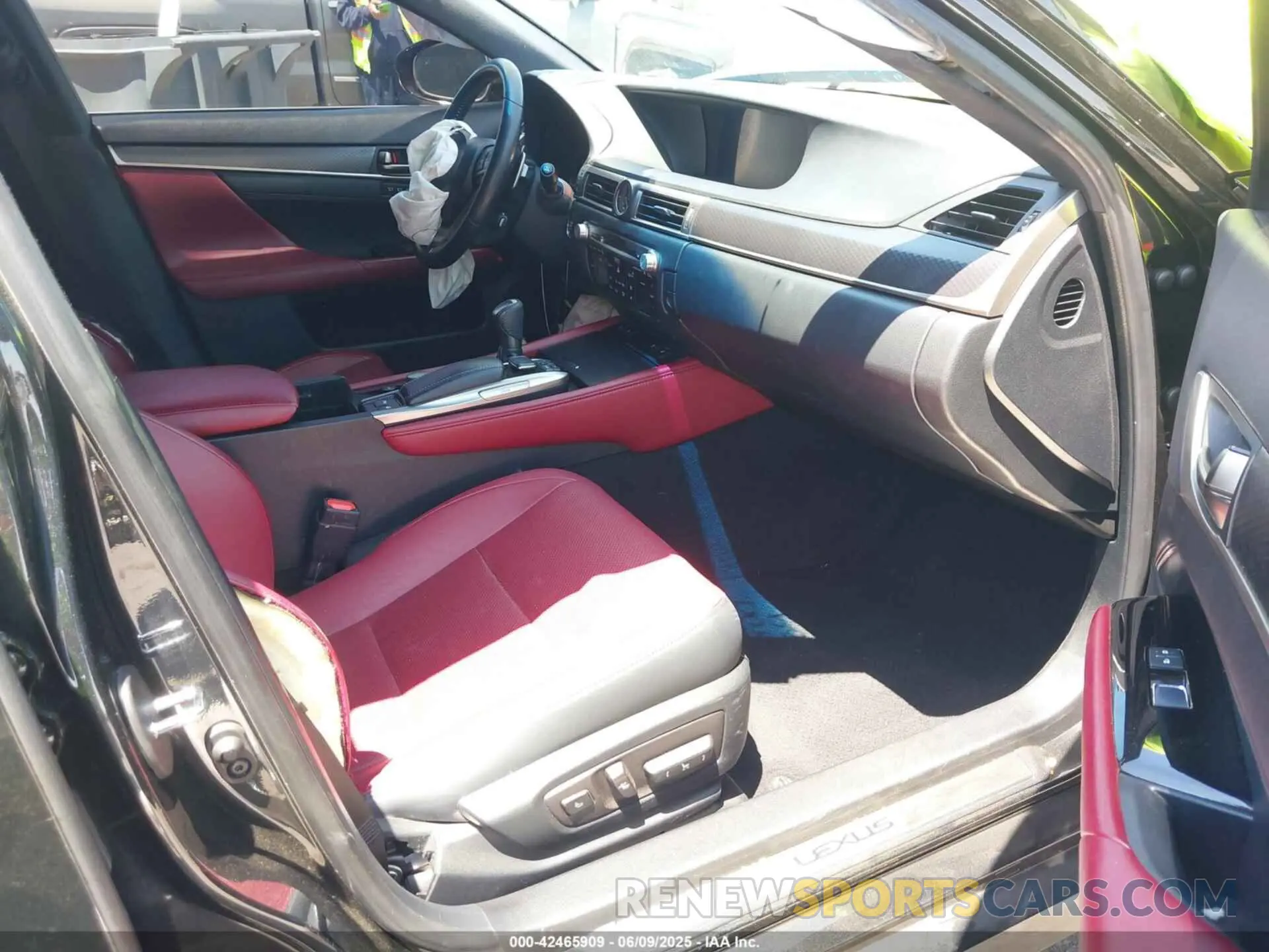 5 Фотография поврежденного автомобиля JTHBZ1BL0KA018408 LEXUS GS 350 2019
