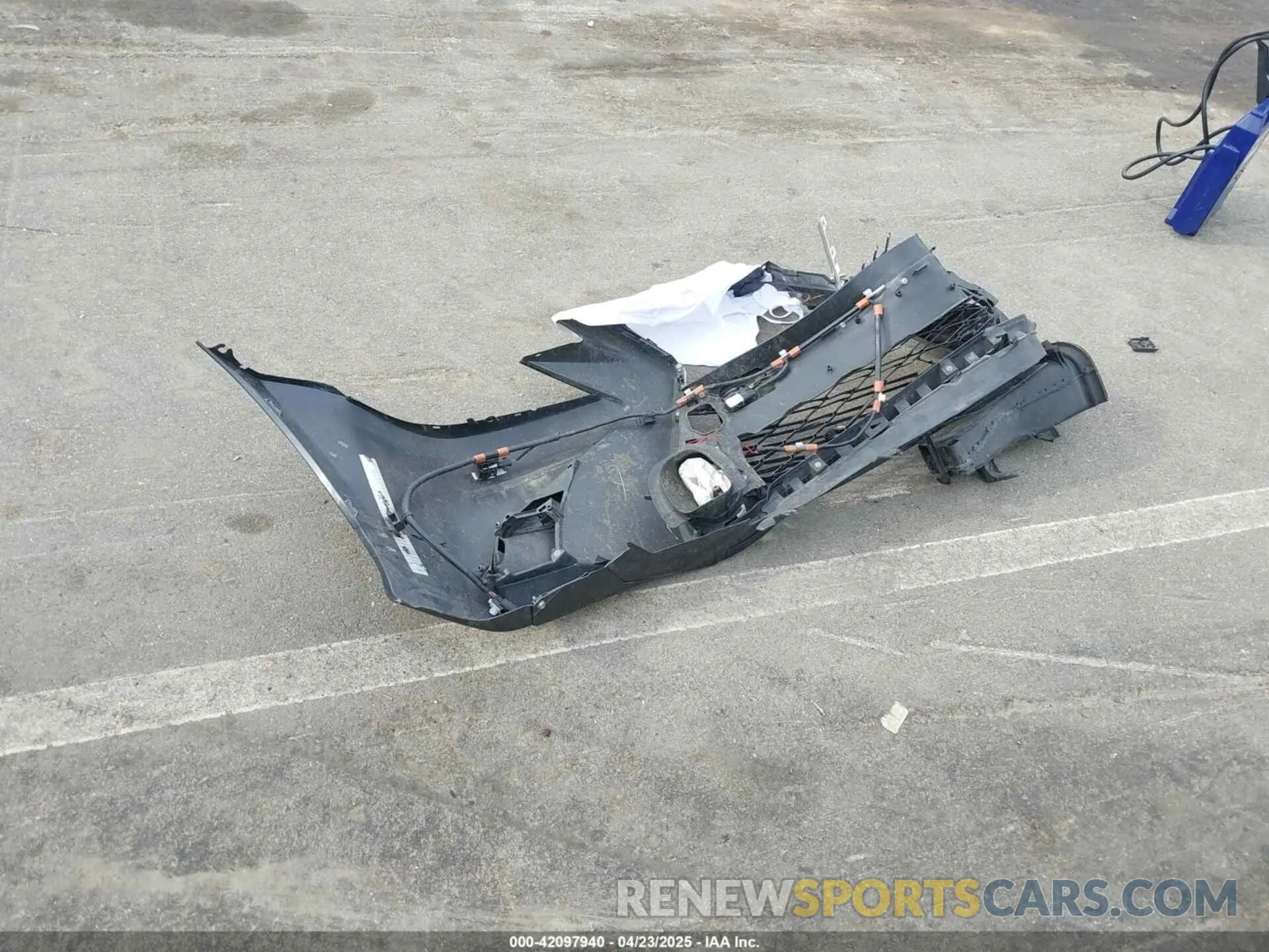 12 Фотография поврежденного автомобиля JTHEZ1CL8LA012496 LEXUS GS 350 2020