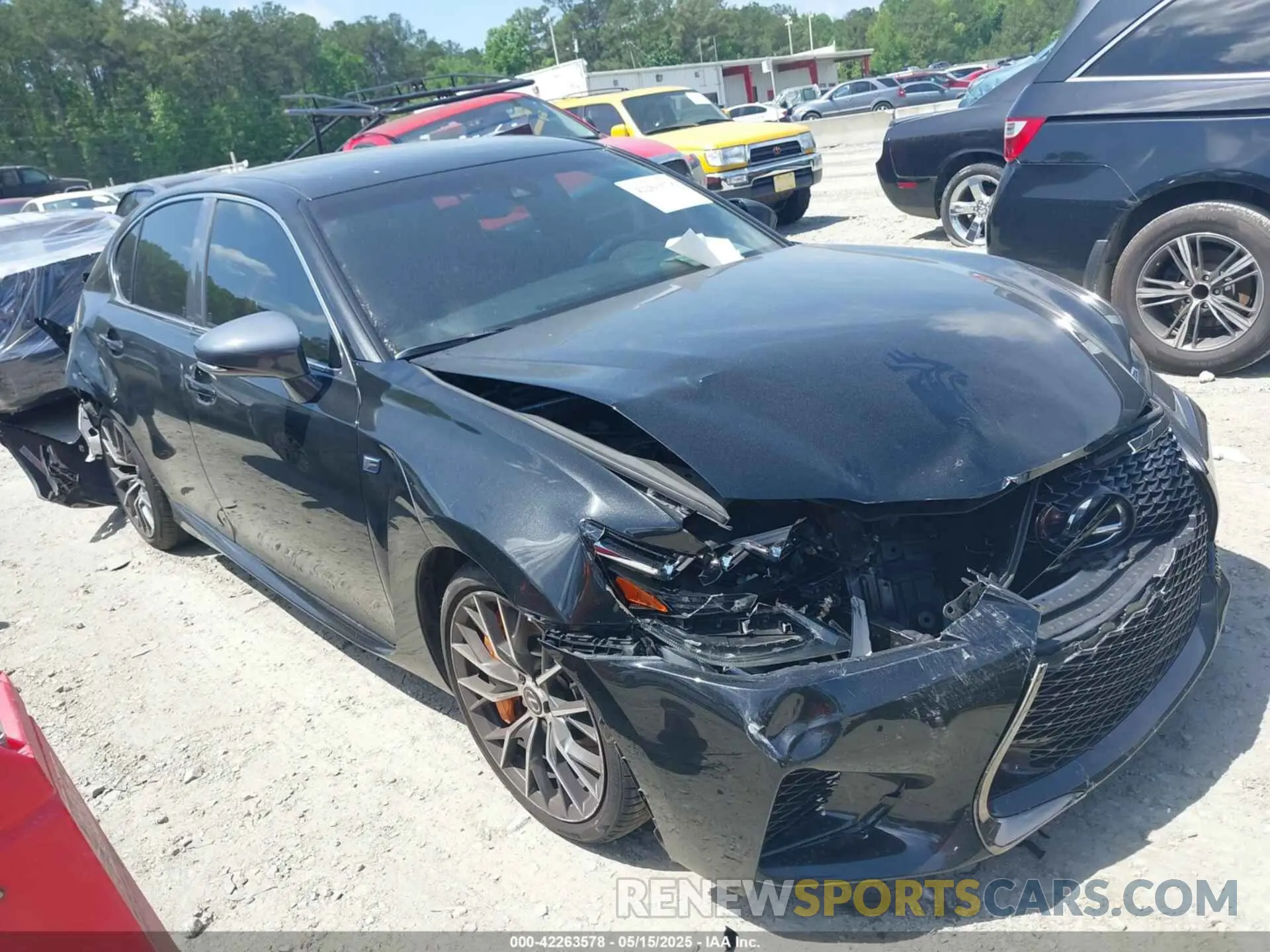1 Photograph of a damaged car JTHBP1BL6KA003000 LEXUS GS F 2019