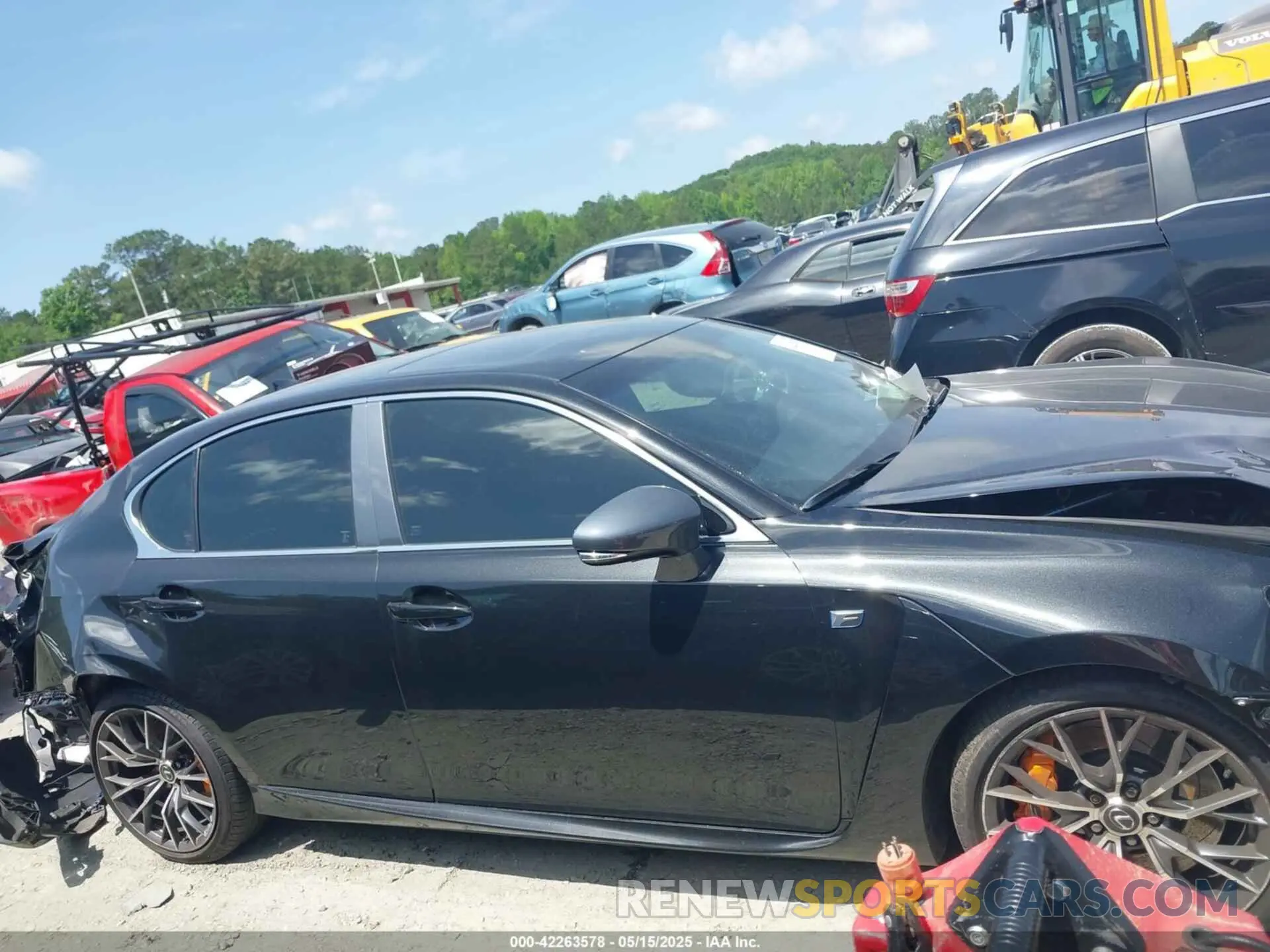 13 Photograph of a damaged car JTHBP1BL6KA003000 LEXUS GS F 2019