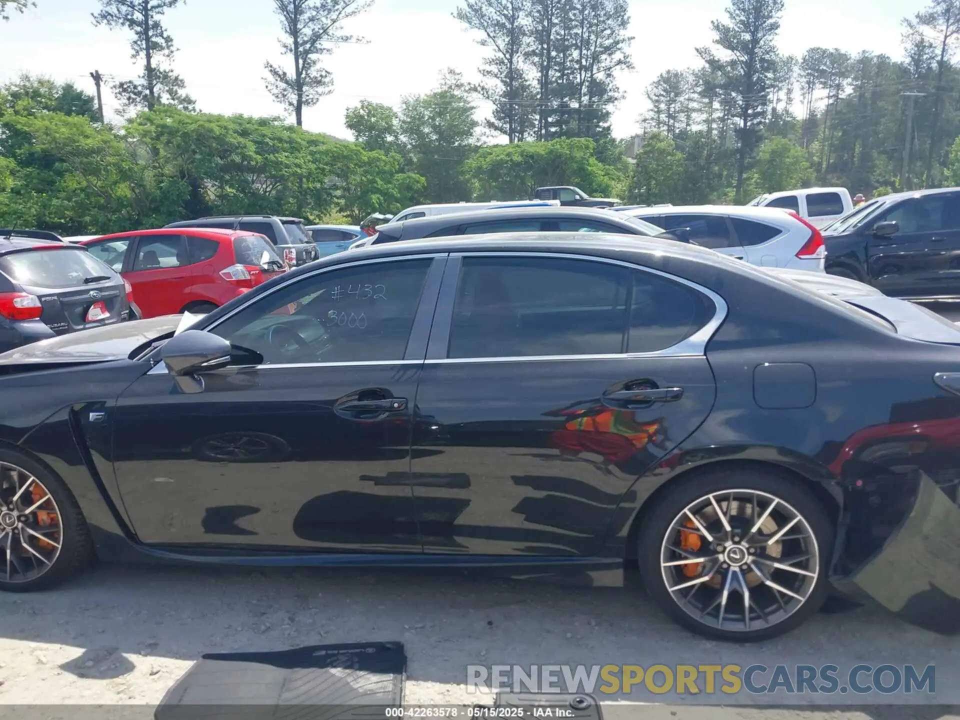 14 Photograph of a damaged car JTHBP1BL6KA003000 LEXUS GS F 2019