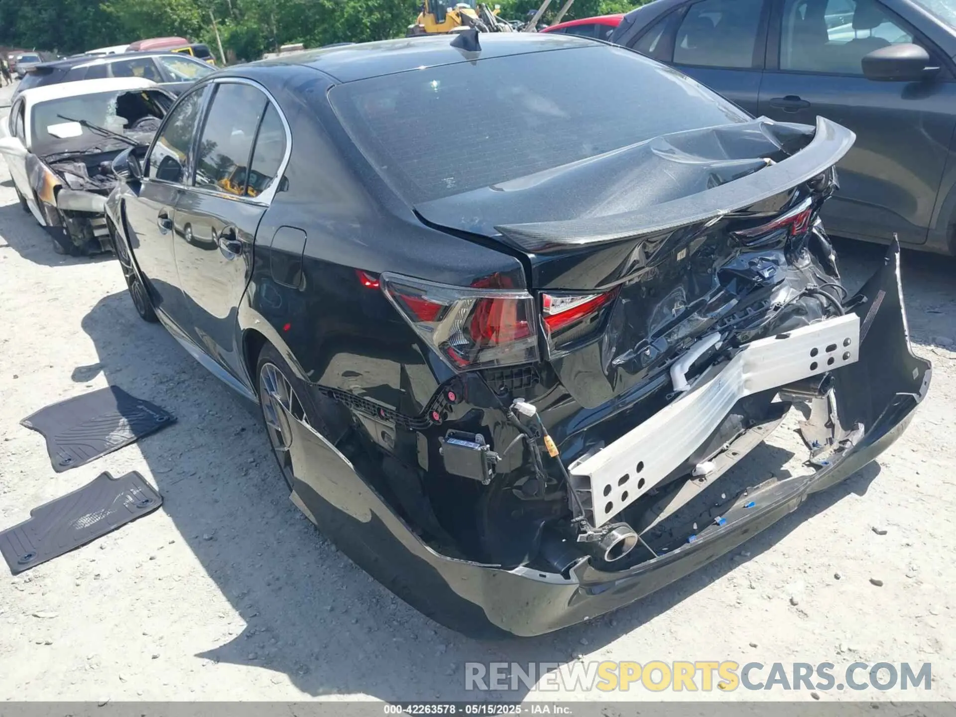 3 Photograph of a damaged car JTHBP1BL6KA003000 LEXUS GS F 2019
