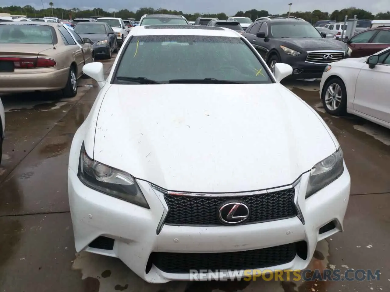 5 Photograph of a damaged car JTHBE1BL5D5005614 LEXUS GS350 2013
