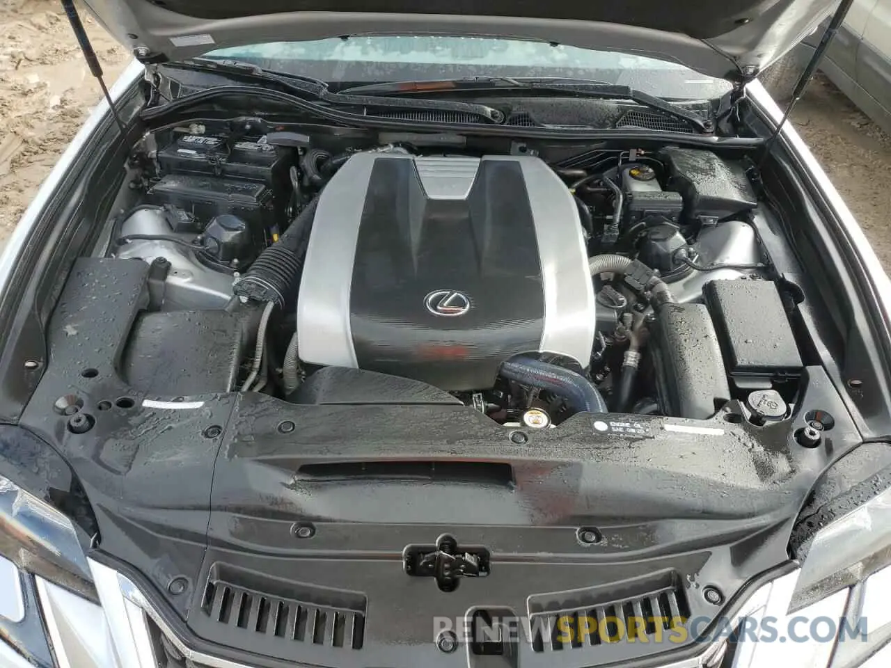 11 Photograph of a damaged car JTHBZ1BL5KA018999 LEXUS GS350 2019