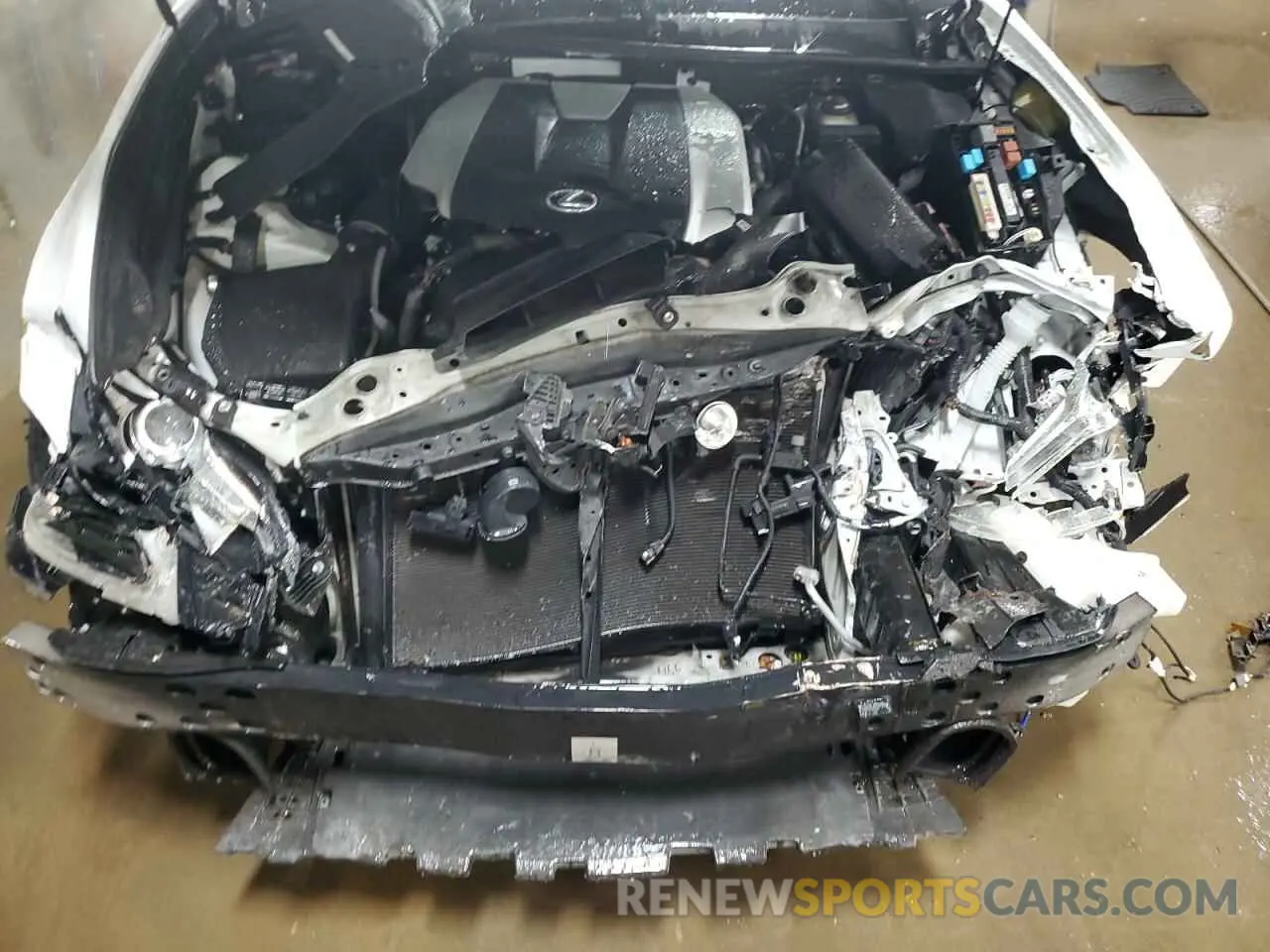 11 Photograph of a damaged car JTHBZ1BL6KA017053 LEXUS GS350 2019