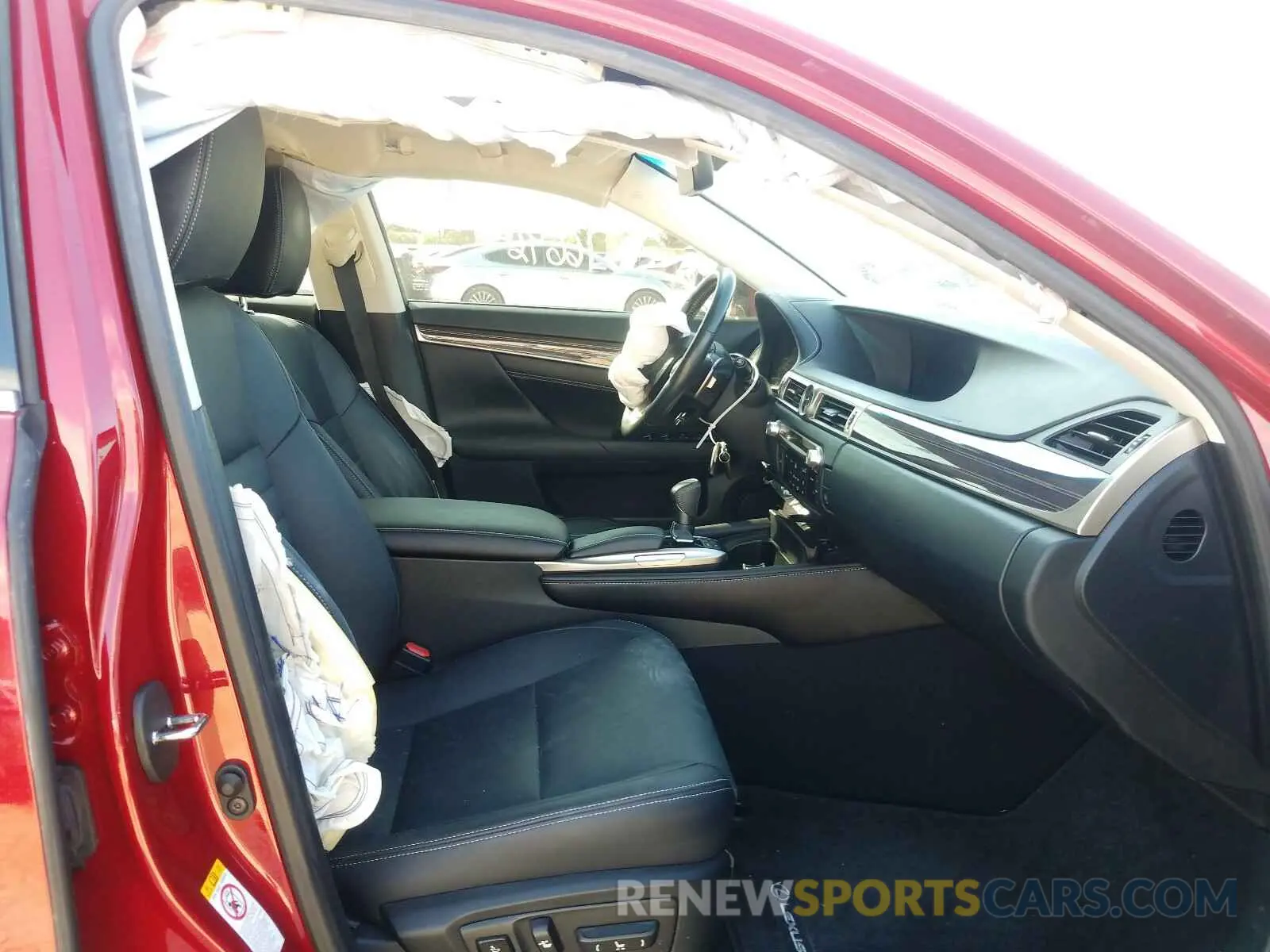 5 Photograph of a damaged car JTHBZ1BL8KA016986 LEXUS GS350 2019