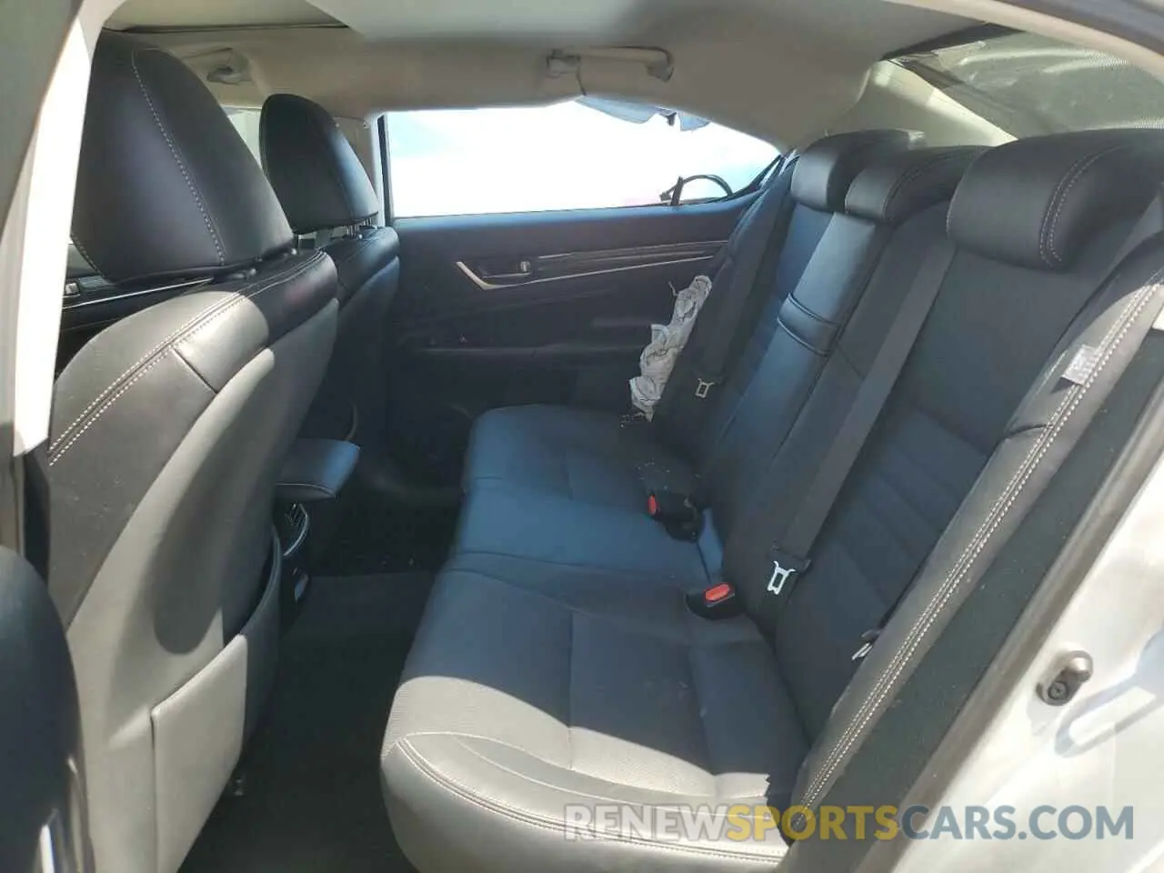 10 Photograph of a damaged car JTHBZ1BLXKA018514 LEXUS GS350 2019