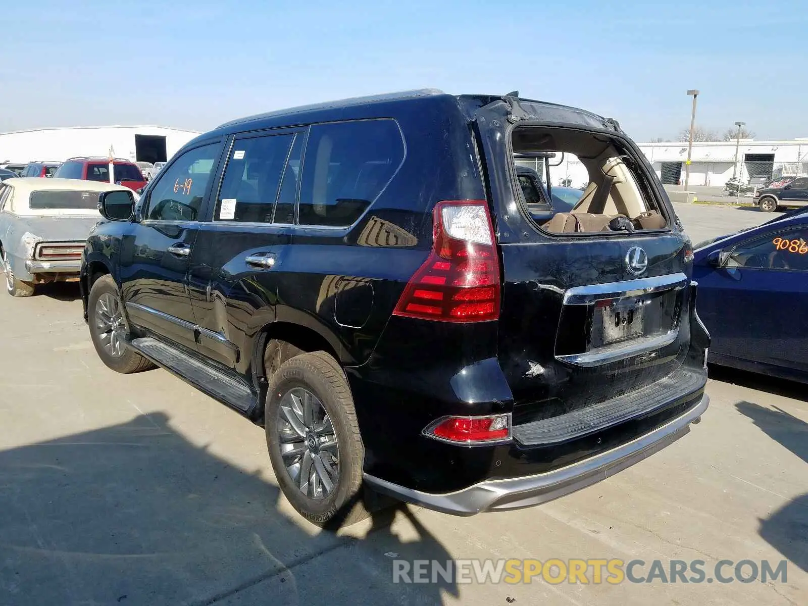 3 Photograph of a damaged car JTJBM7FX0K5213897 LEXUS GX 2019