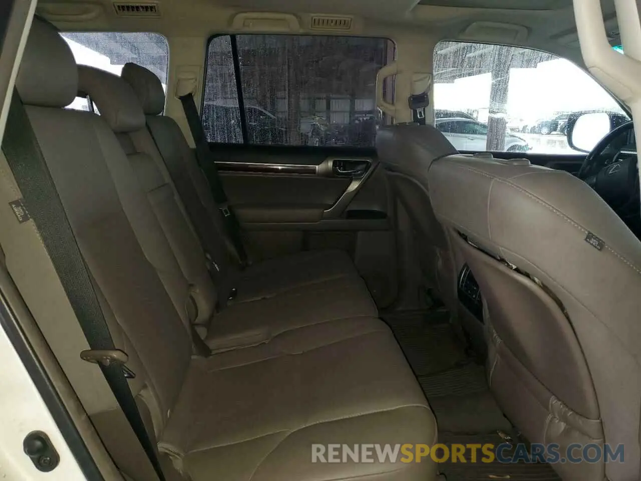 11 Photograph of a damaged car JTJBM7FX0K5232059 LEXUS GX 2019