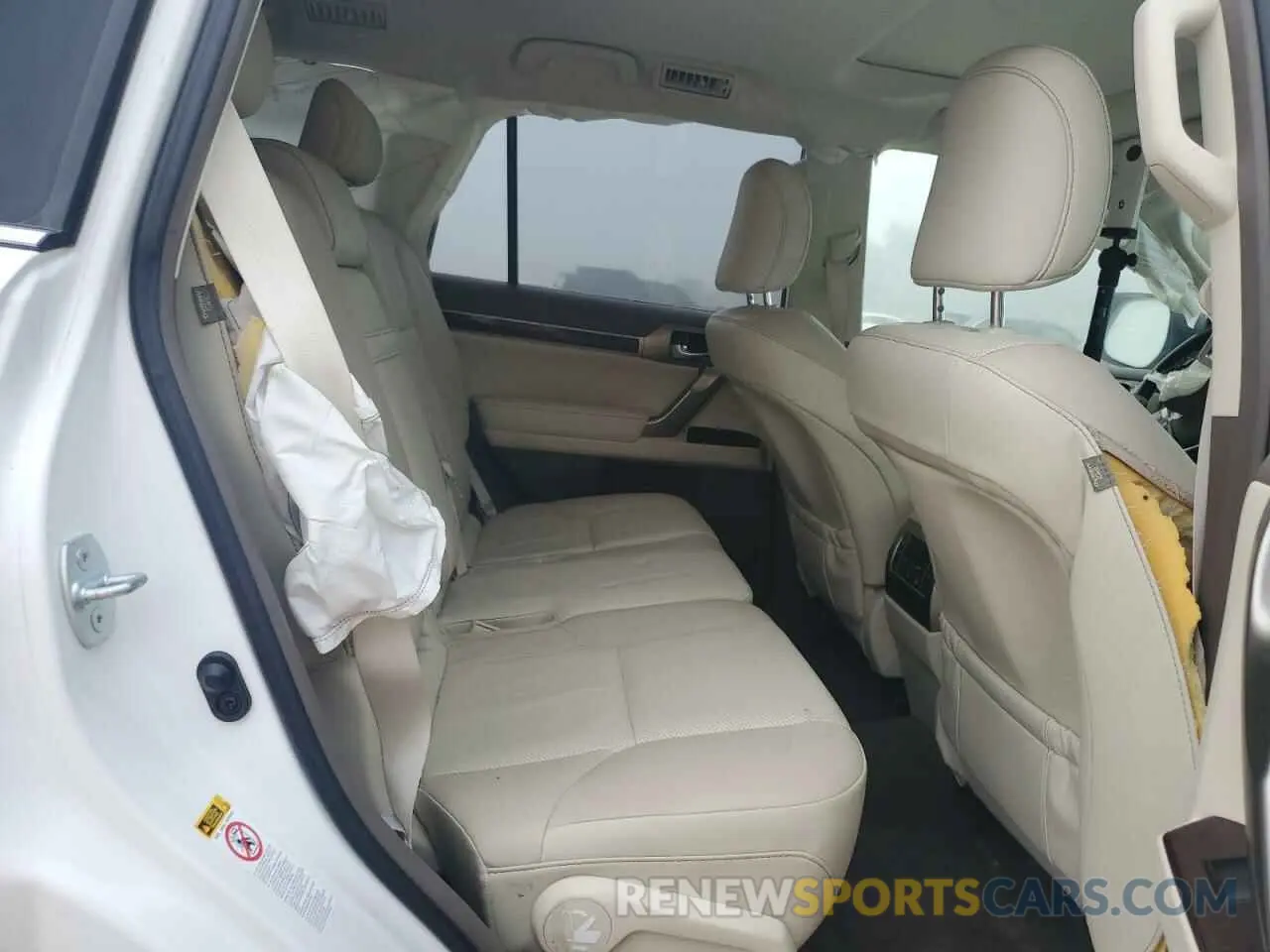 10 Photograph of a damaged car JTJBM7FX0K5233938 LEXUS GX 2019