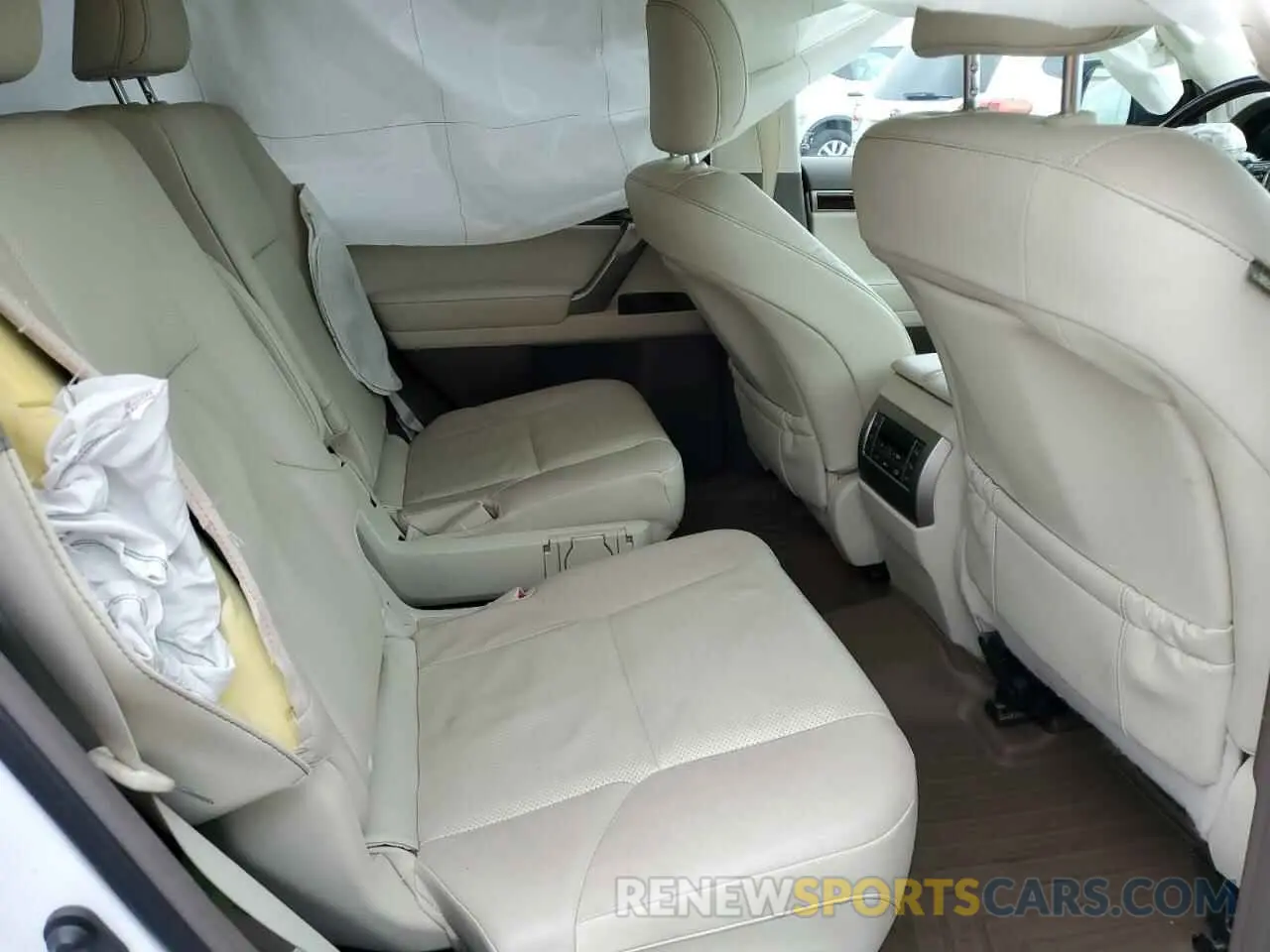11 Photograph of a damaged car JTJBM7FX0K5235382 LEXUS GX 2019