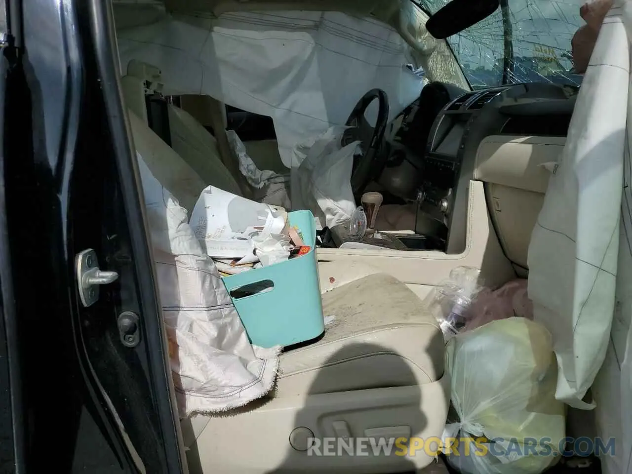 7 Photograph of a damaged car JTJBM7FX1K5237724 LEXUS GX 2019