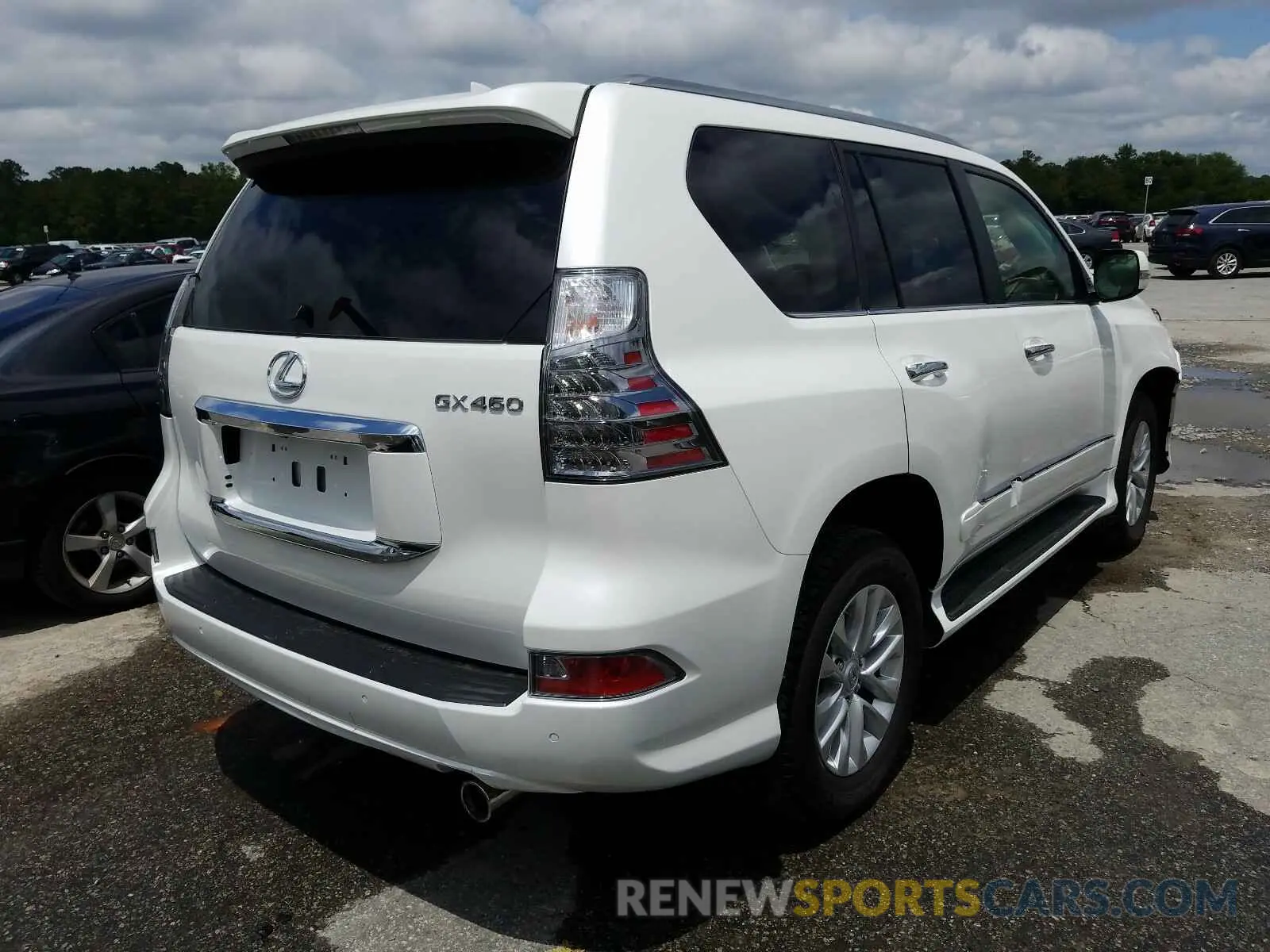 4 Photograph of a damaged car JTJBM7FX2K5240566 LEXUS GX 2019
