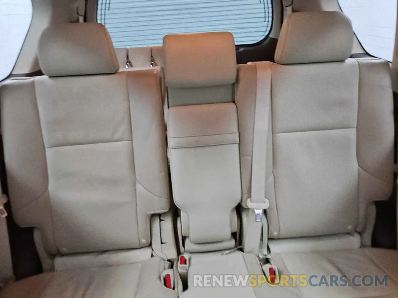 10 Фотография поврежденного автомобиля JTJBM7FX4K5213501 LEXUS GX 2019