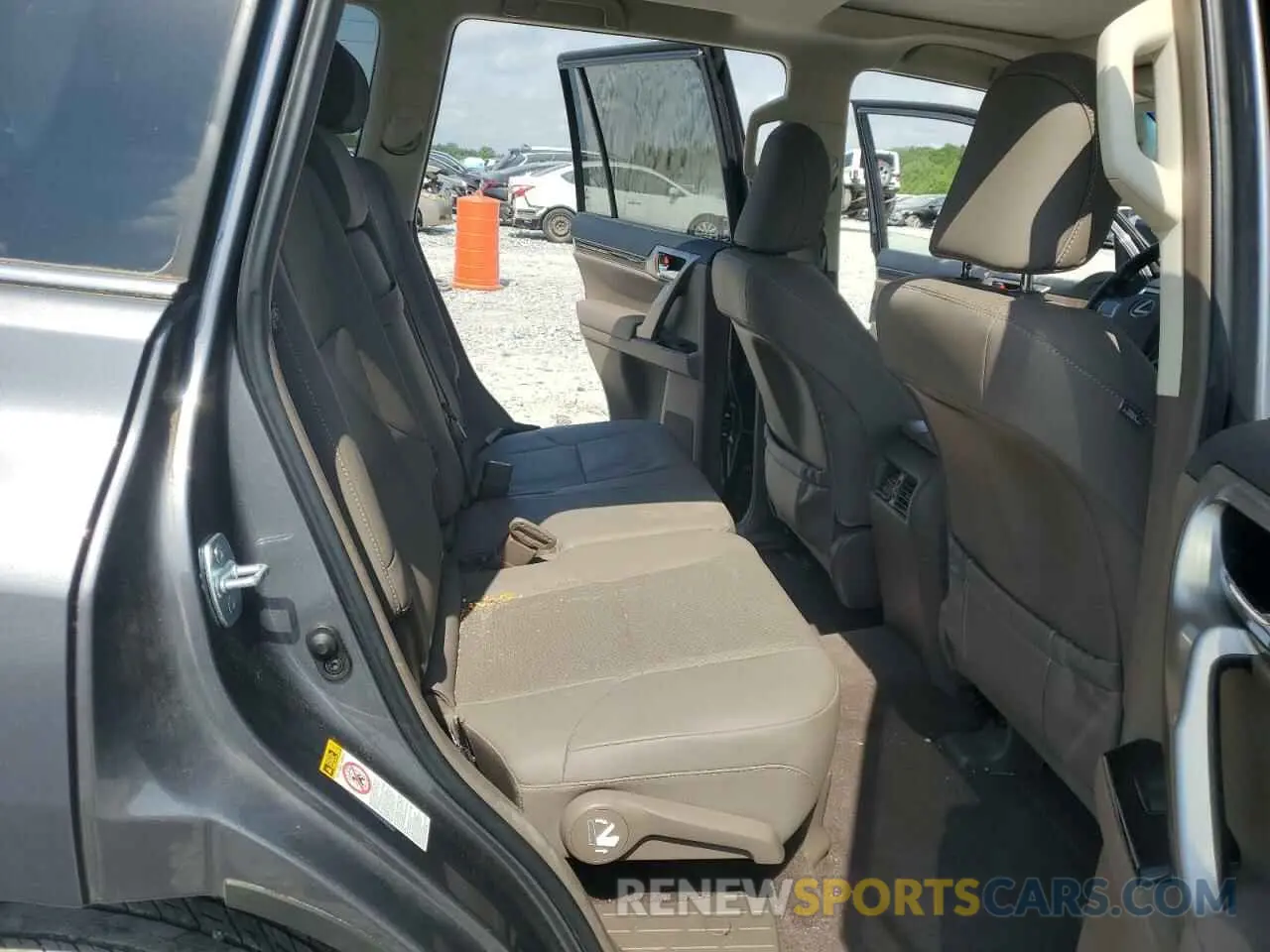 10 Photograph of a damaged car JTJBM7FX4K5214759 LEXUS GX 2019