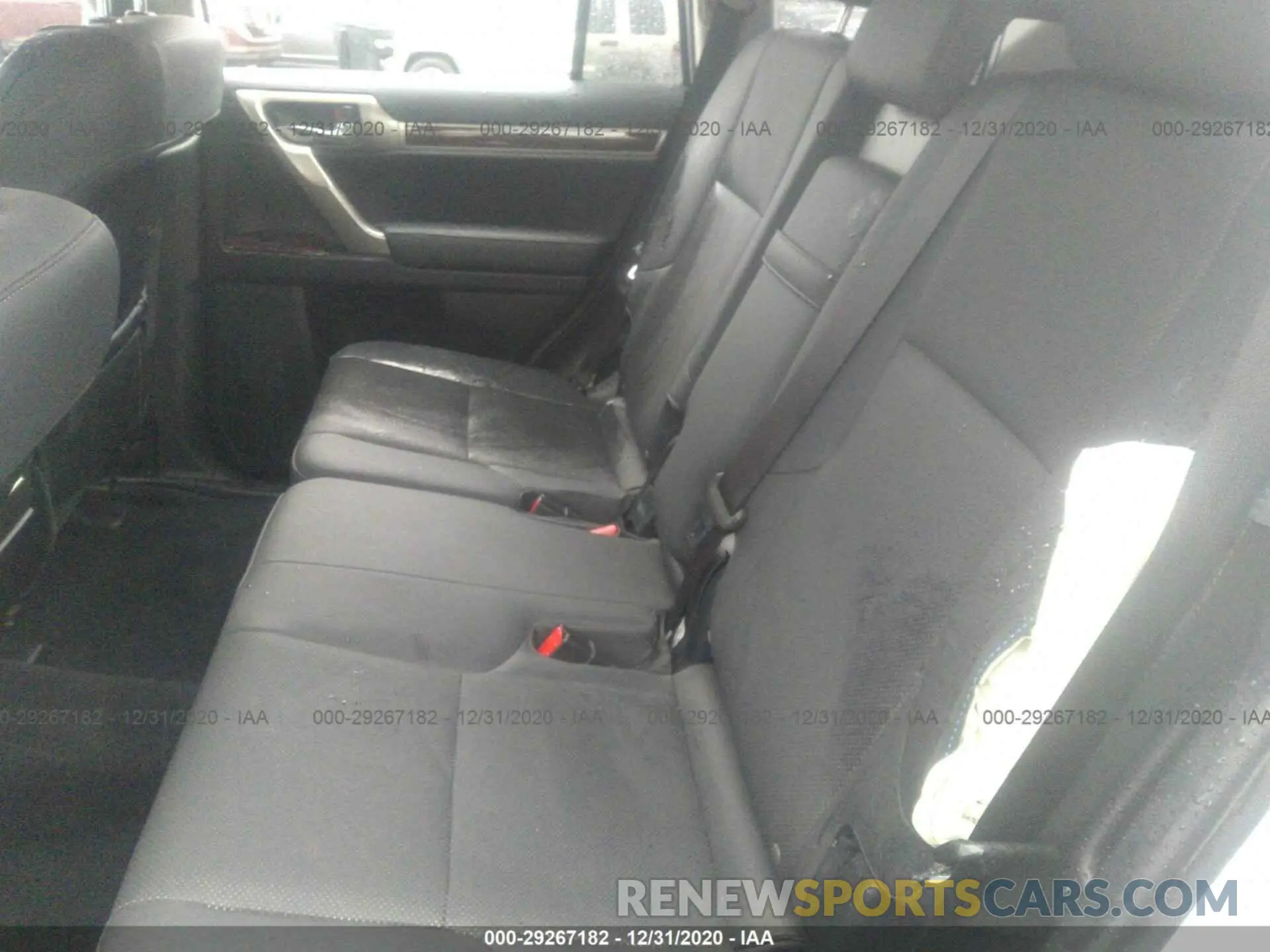 8 Photograph of a damaged car JTJBM7FX5K5226922 LEXUS GX 2019