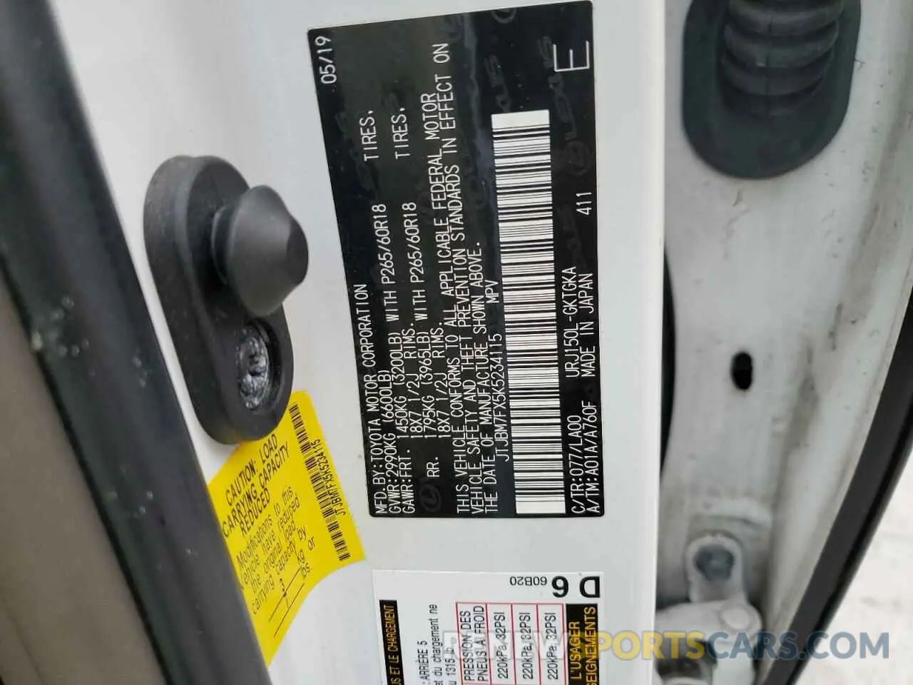 14 Photograph of a damaged car JTJBM7FX5K5234115 LEXUS GX 2019