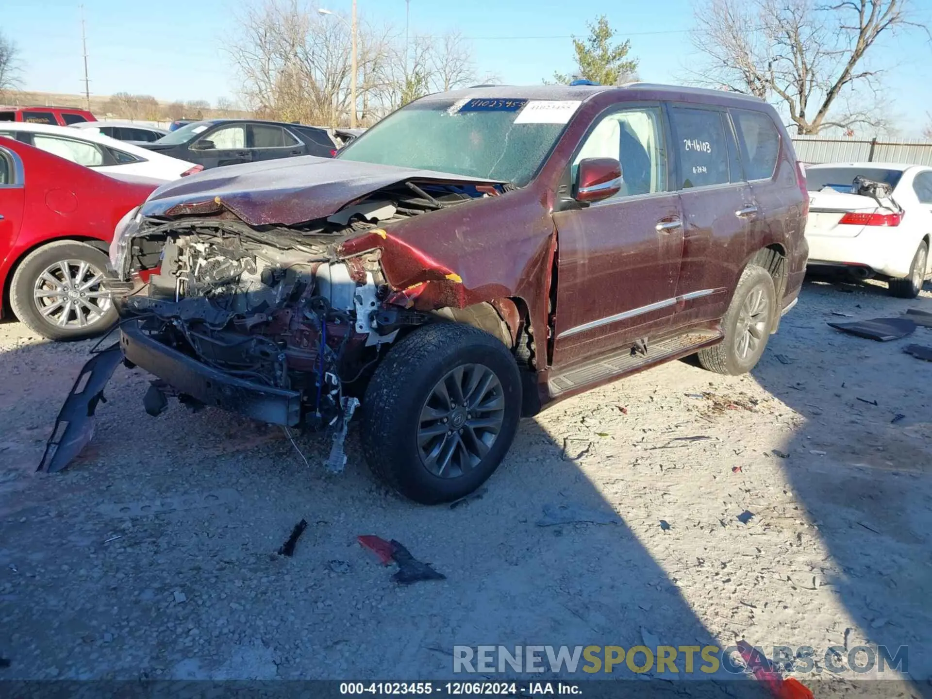 2 Фотография поврежденного автомобиля JTJBM7FX5K5240125 LEXUS GX 2019