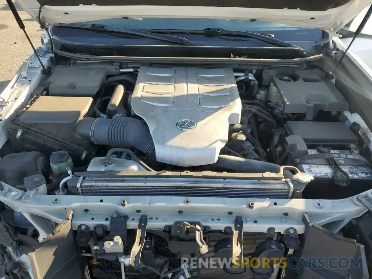 12 Фотография поврежденного автомобиля JTJBM7FX6K5220207 LEXUS GX 2019