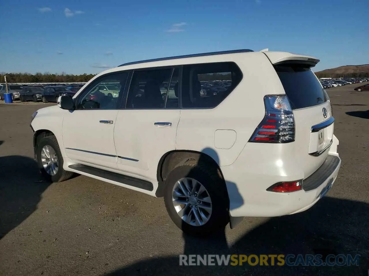 2 Фотография поврежденного автомобиля JTJBM7FX6K5220207 LEXUS GX 2019