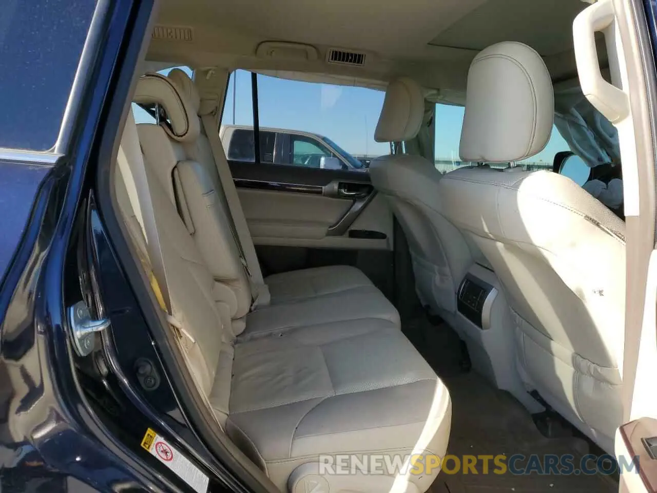 11 Фотография поврежденного автомобиля JTJBM7FX6K5224564 LEXUS GX 2019