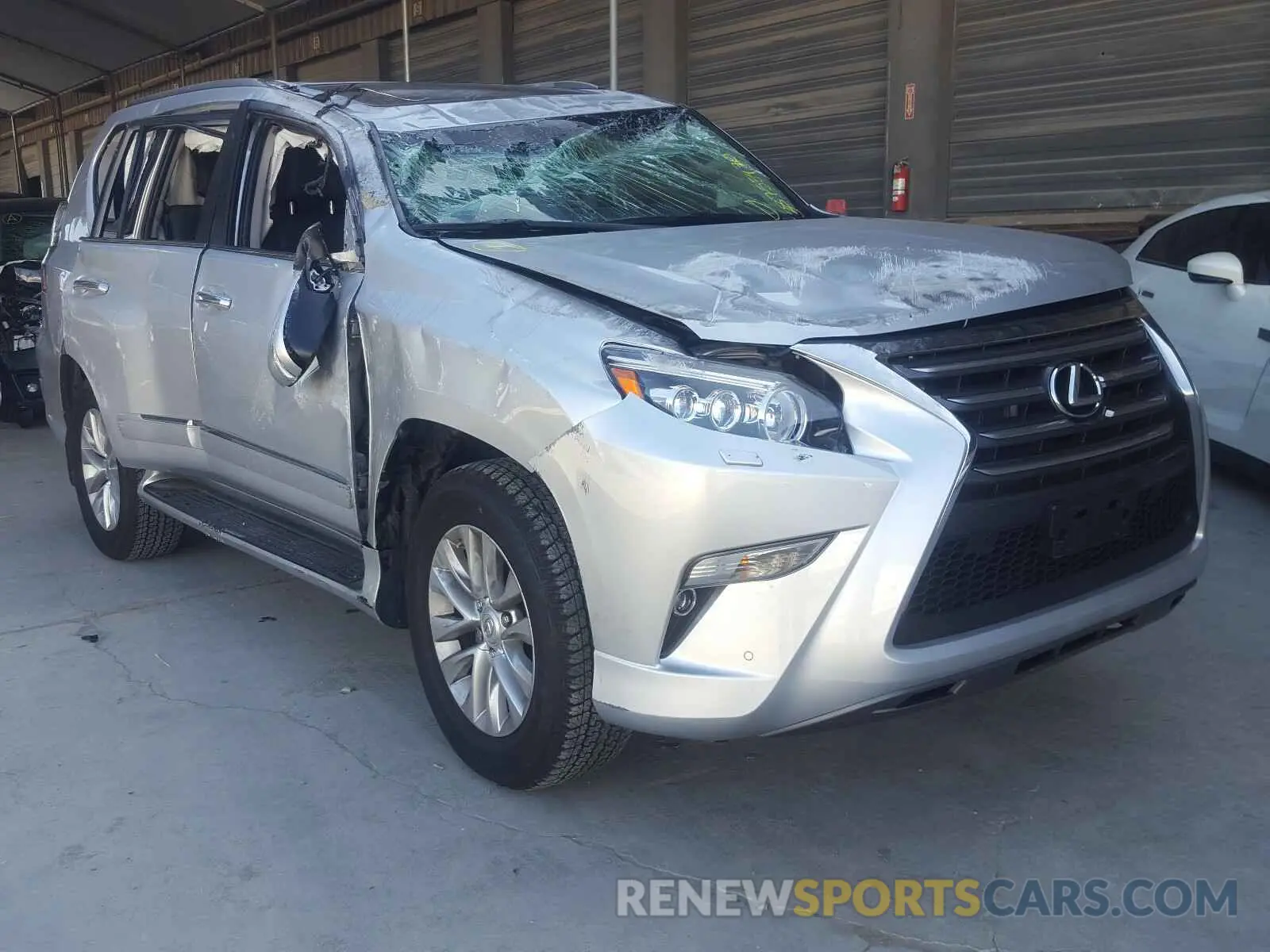 1 Photograph of a damaged car JTJBM7FX6K5229392 LEXUS GX 2019