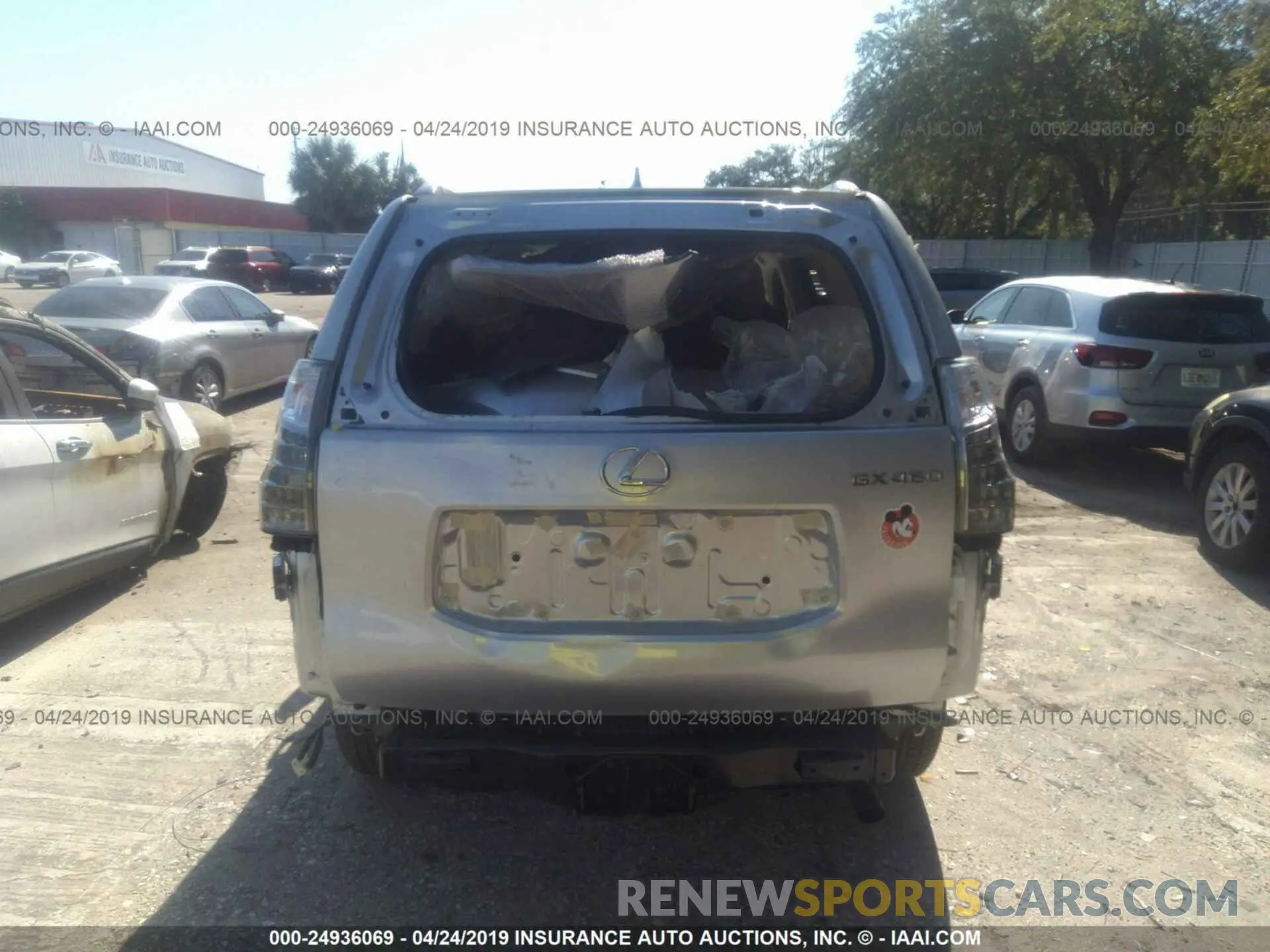 8 Photograph of a damaged car JTJBM7FX7K5212990 LEXUS GX 2019