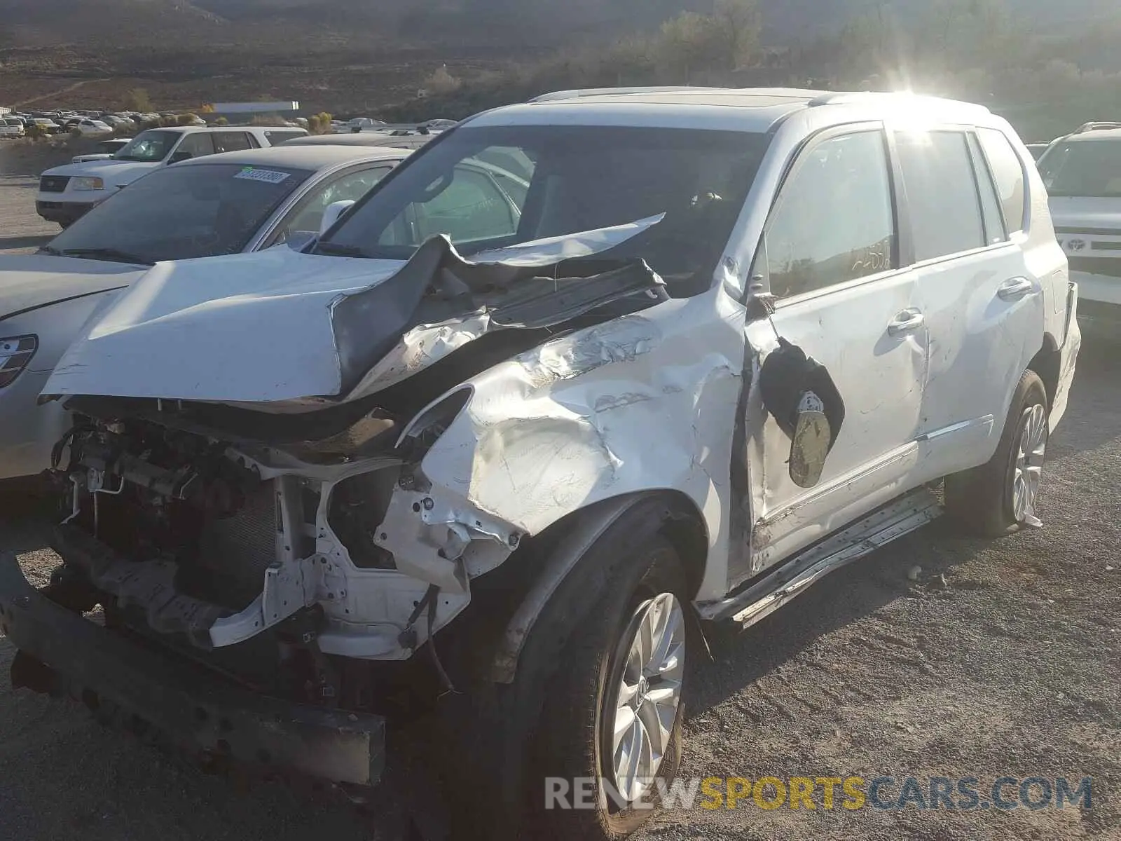 2 Photograph of a damaged car JTJBM7FX8K5219334 LEXUS GX 2019