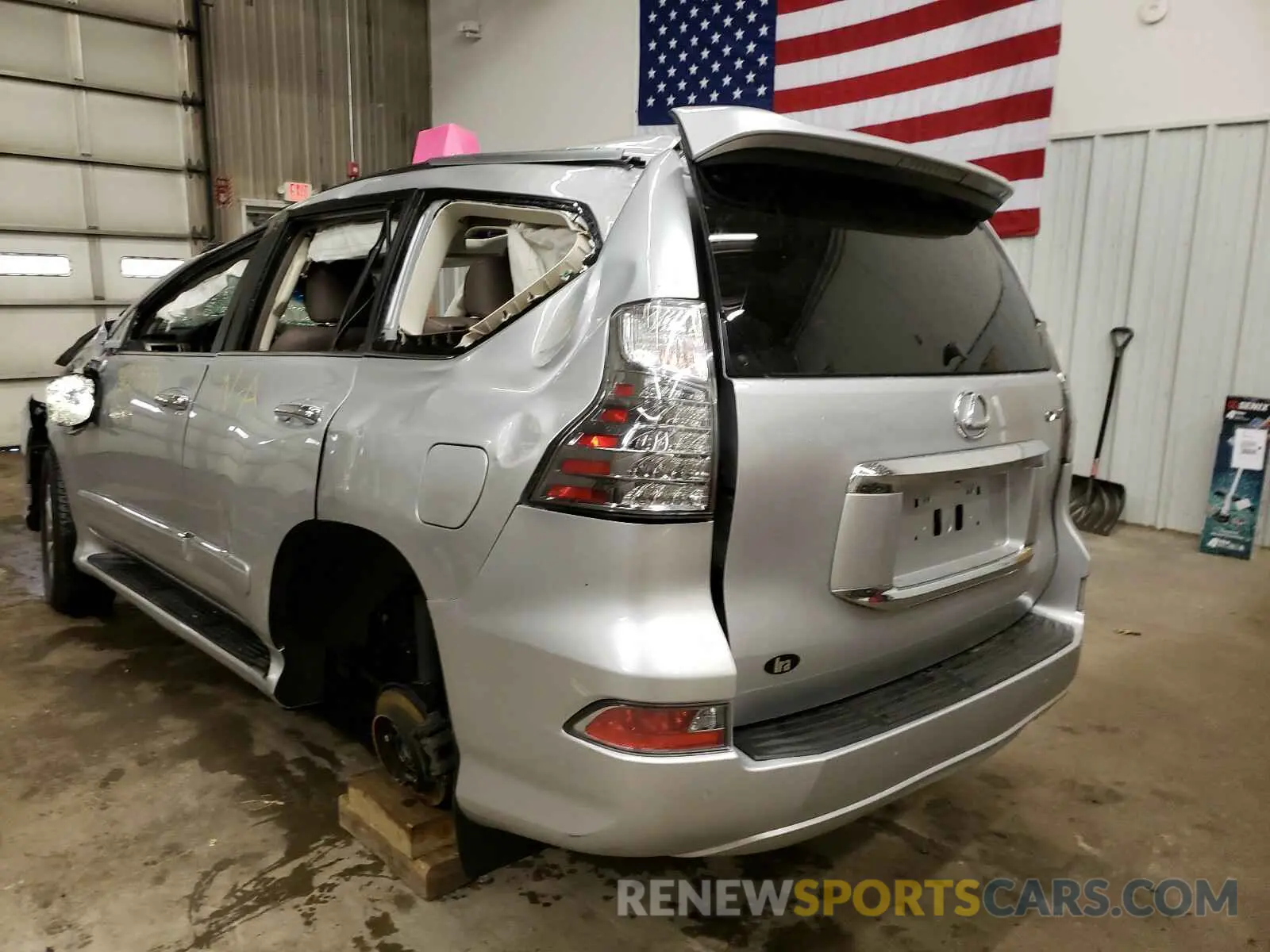 3 Photograph of a damaged car JTJBM7FX9K5226227 LEXUS GX 2019