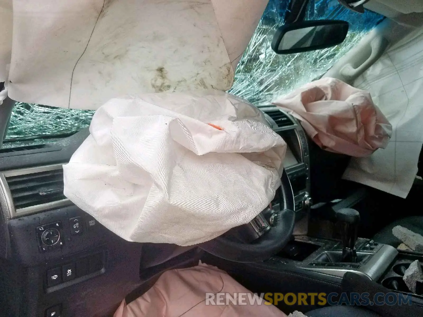 9 Photograph of a damaged car JTJBM7FX9K5226745 LEXUS GX 2019