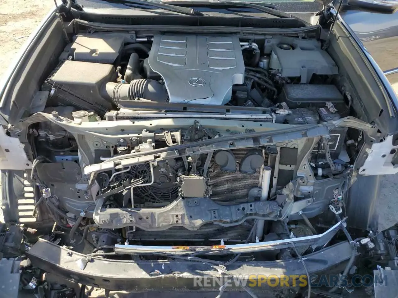 12 Photograph of a damaged car JTJJM7FX3K5232990 LEXUS GX 2019