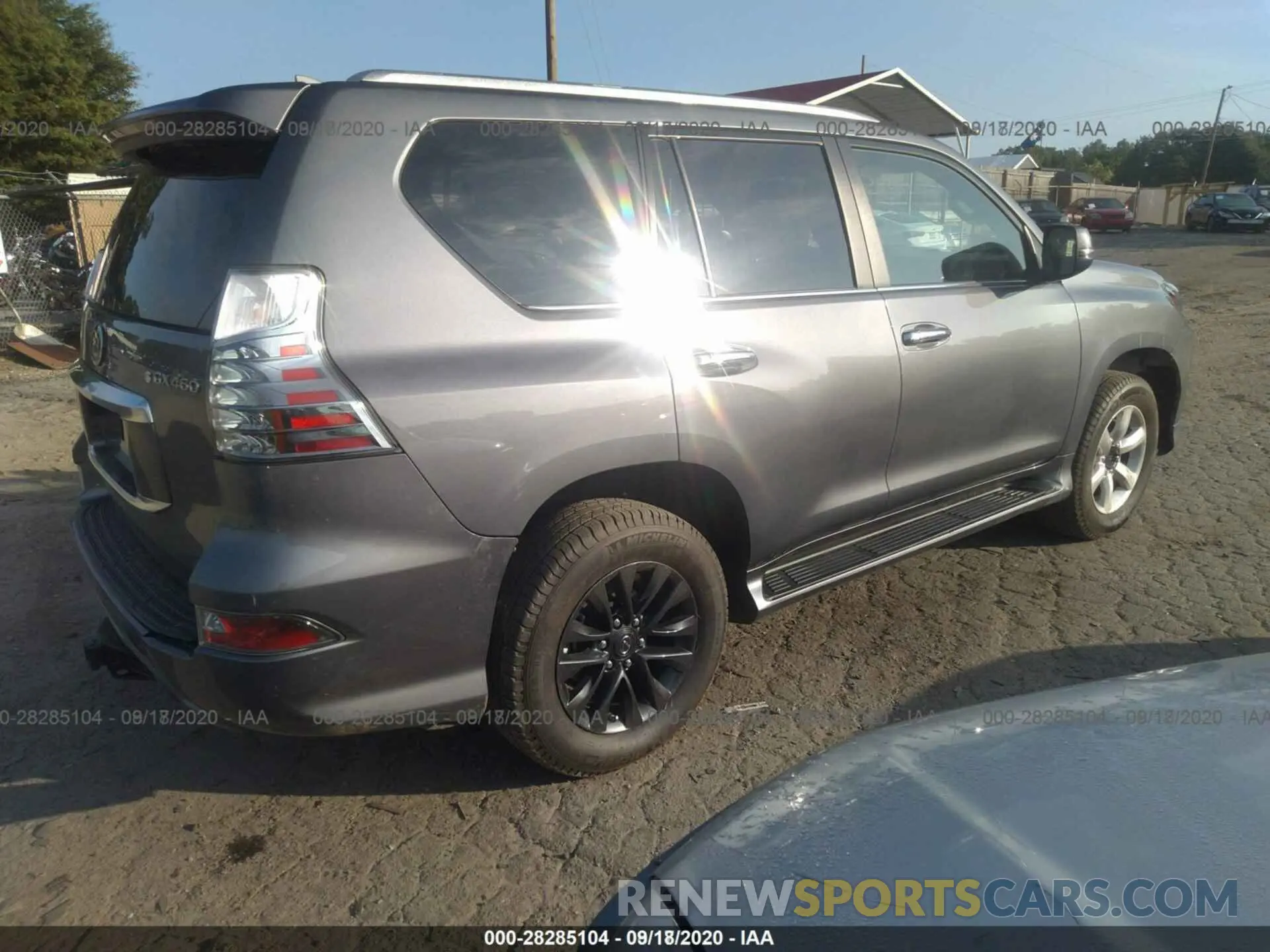 15 Фотография поврежденного автомобиля JTJAM7BX5L5261933 LEXUS GX 2020