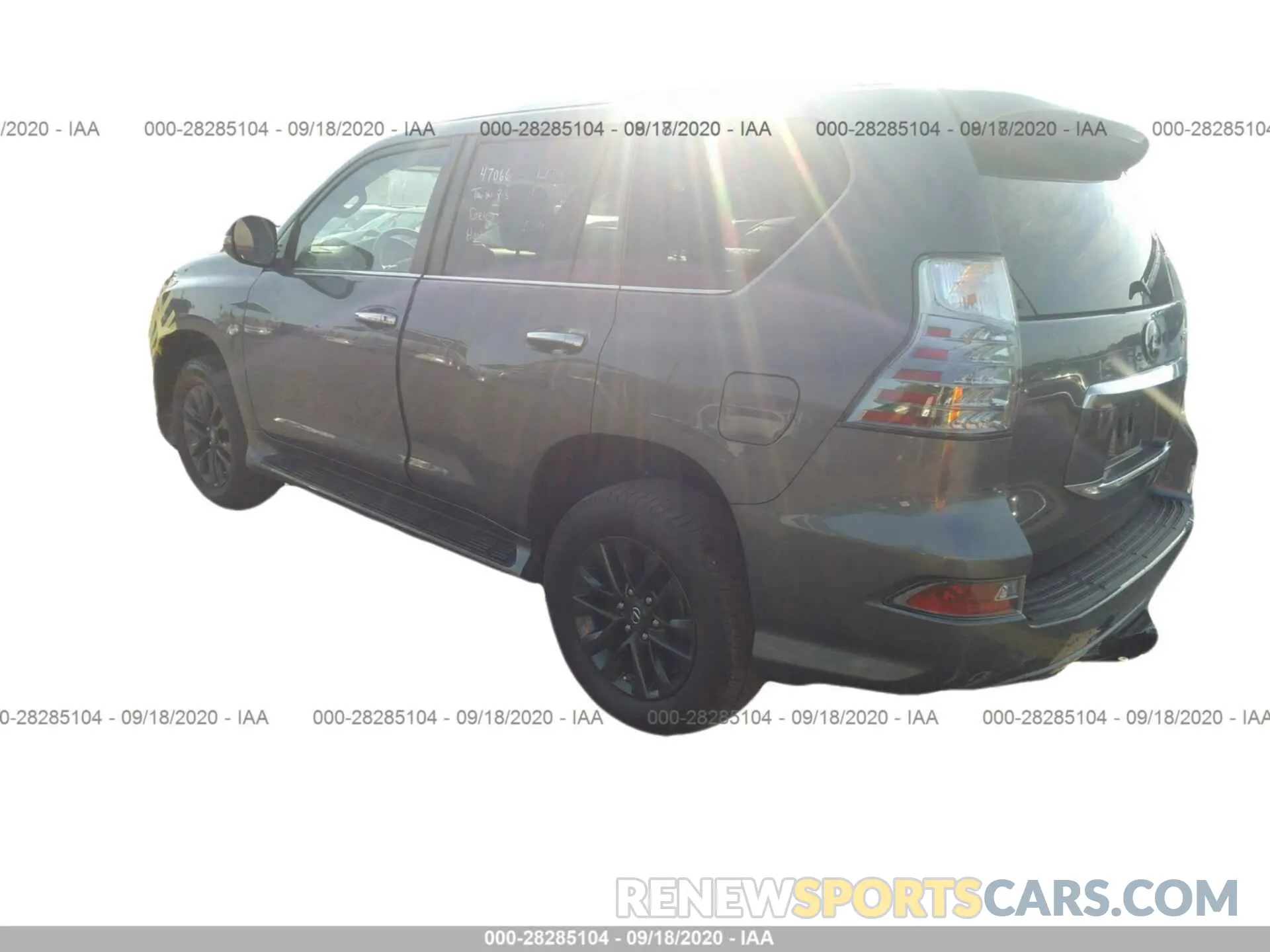 3 Фотография поврежденного автомобиля JTJAM7BX5L5261933 LEXUS GX 2020