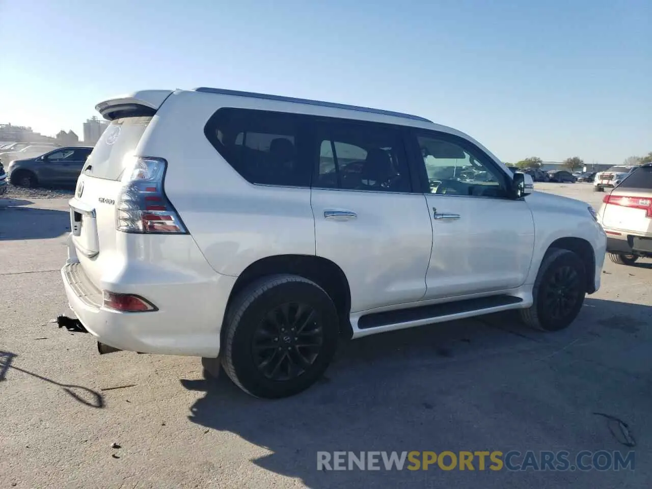 3 Фотография поврежденного автомобиля JTJAM7BX7L5256944 LEXUS GX 2020