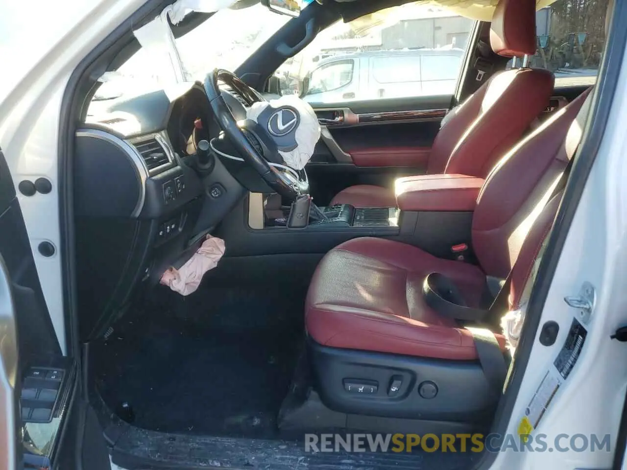 7 Photograph of a damaged car JTJAM7BX8L5244110 LEXUS GX 2020