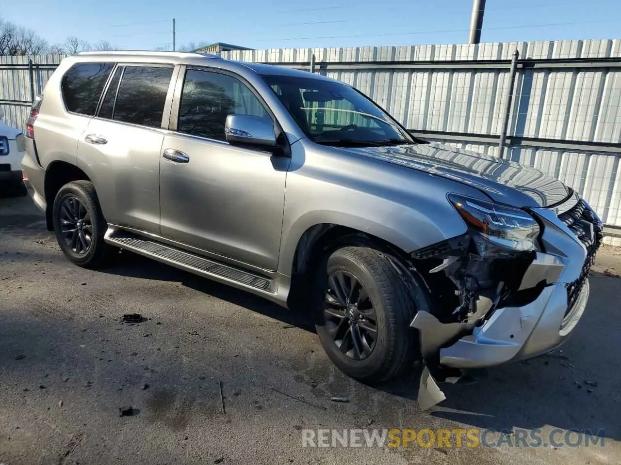 4 Photograph of a damaged car JTJAM7BX9L5251731 LEXUS GX 2020