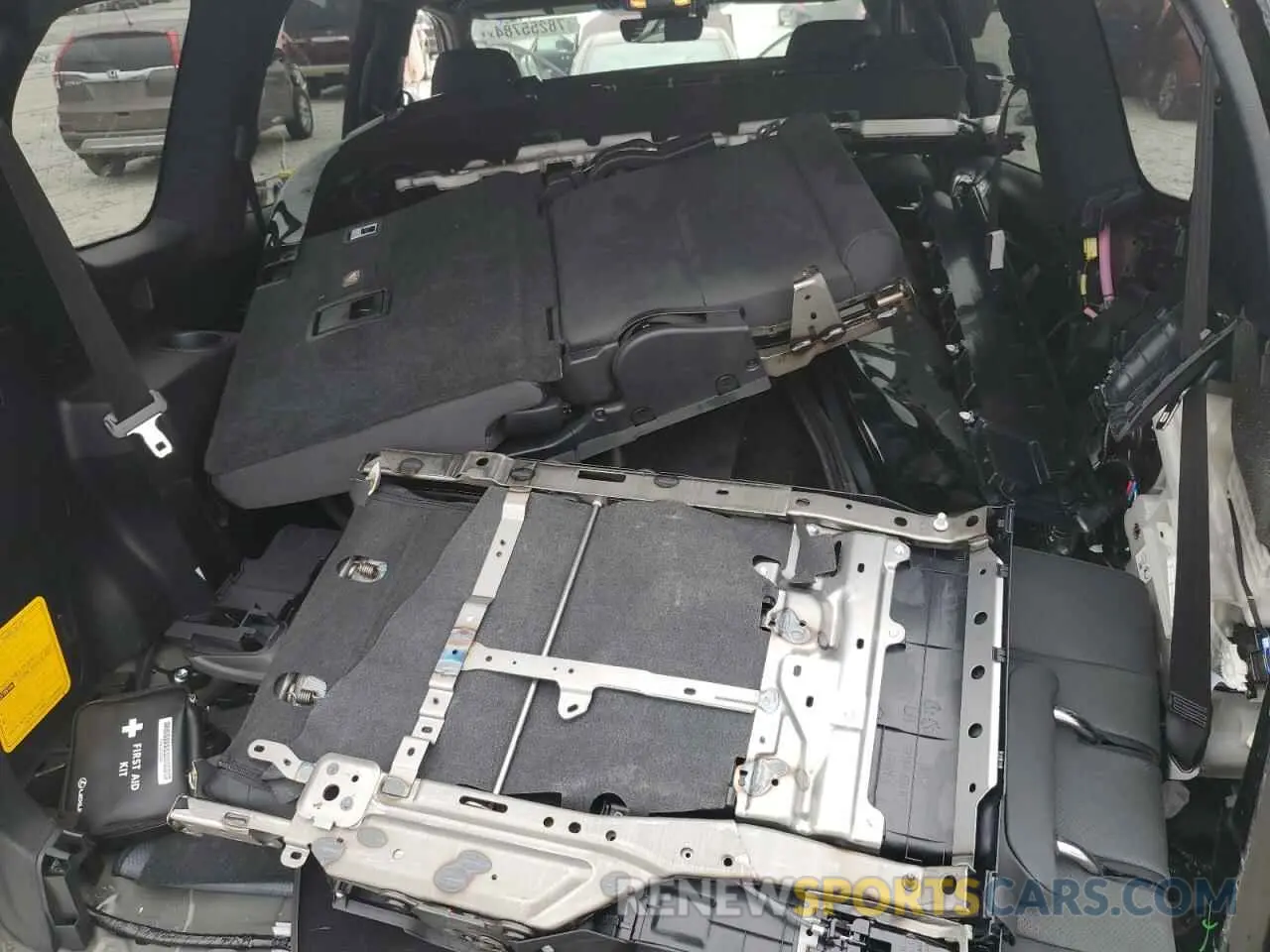 13 Фотография поврежденного автомобиля JTJAM7BX9L5263930 LEXUS GX 2020