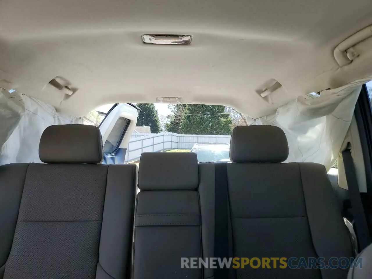 10 Фотография поврежденного автомобиля JTJBM7BX9L5267044 LEXUS GX 2020