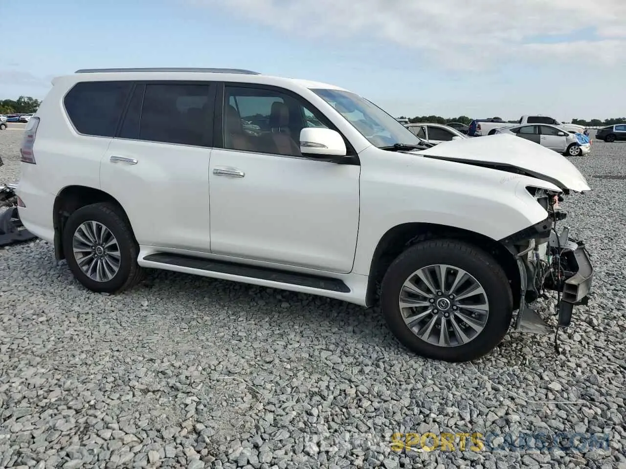 4 Фотография поврежденного автомобиля JTJGM7BX5L5264891 LEXUS GX 2020