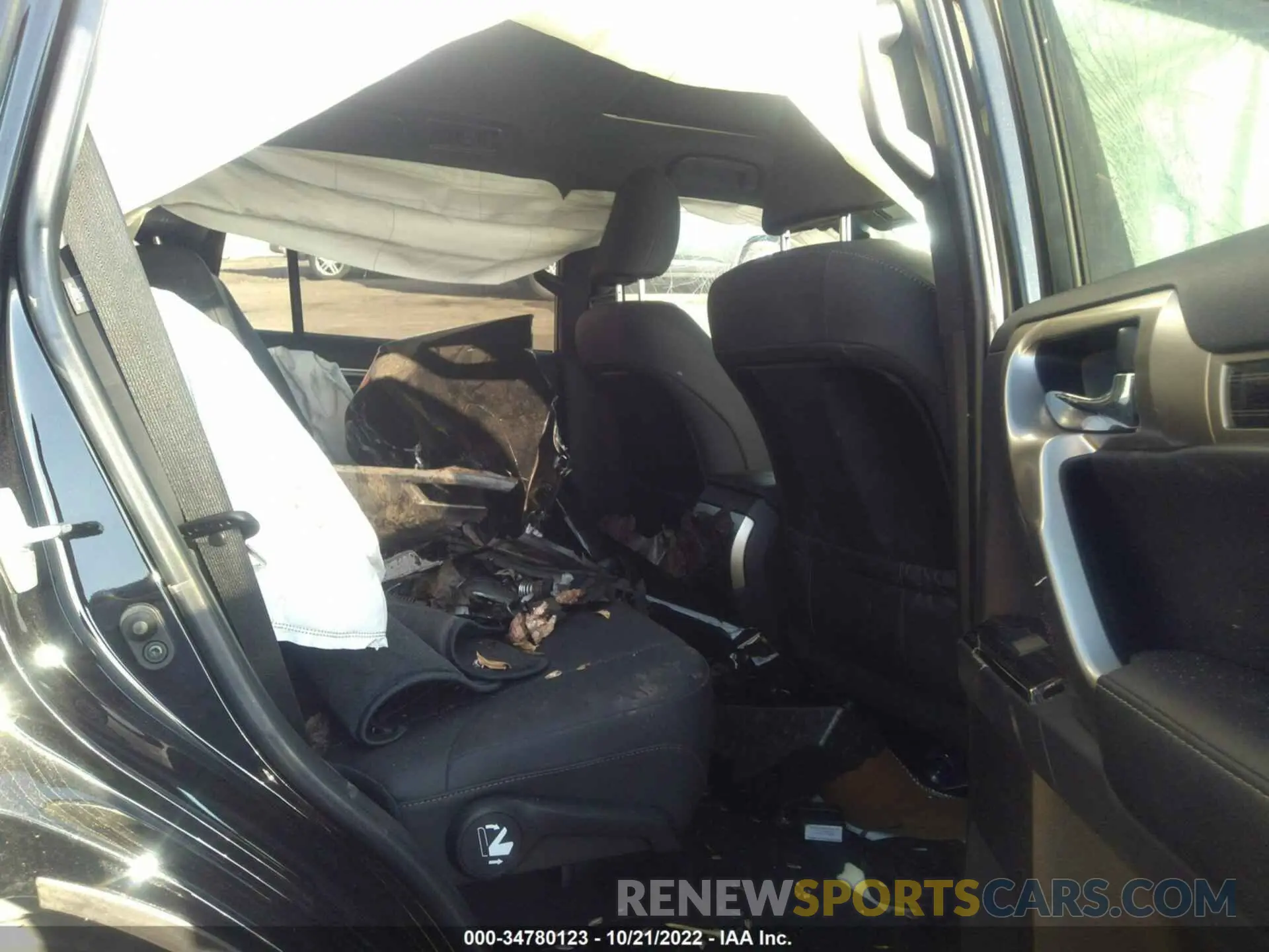 8 Фотография поврежденного автомобиля JTJAM7BX1M5300180 LEXUS GX 2021