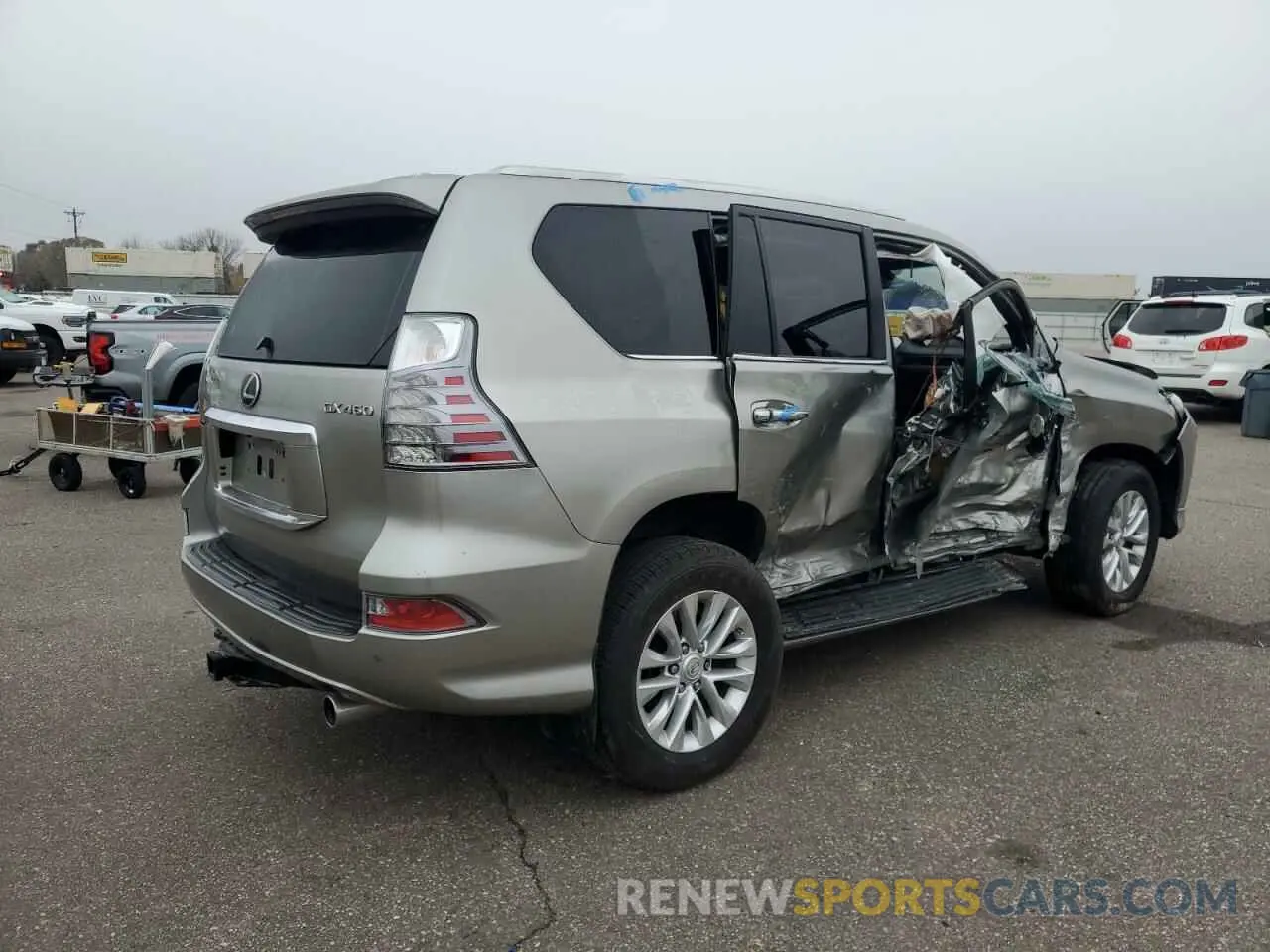3 Фотография поврежденного автомобиля JTJAM7BX2M5269229 LEXUS GX 2021
