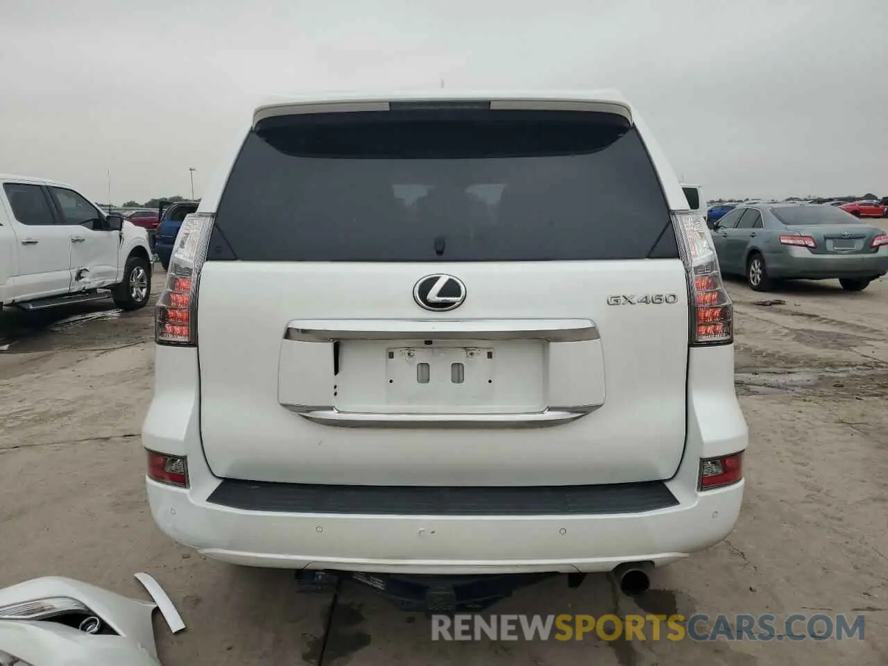 6 Photograph of a damaged car JTJAM7BX2M5300558 LEXUS GX 2021