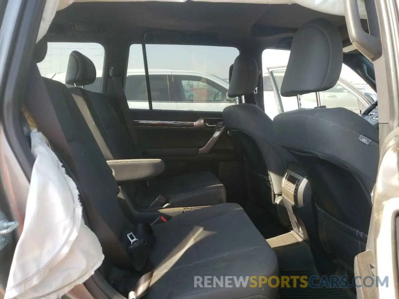 11 Фотография поврежденного автомобиля JTJAM7BX2M5301032 LEXUS GX 2021