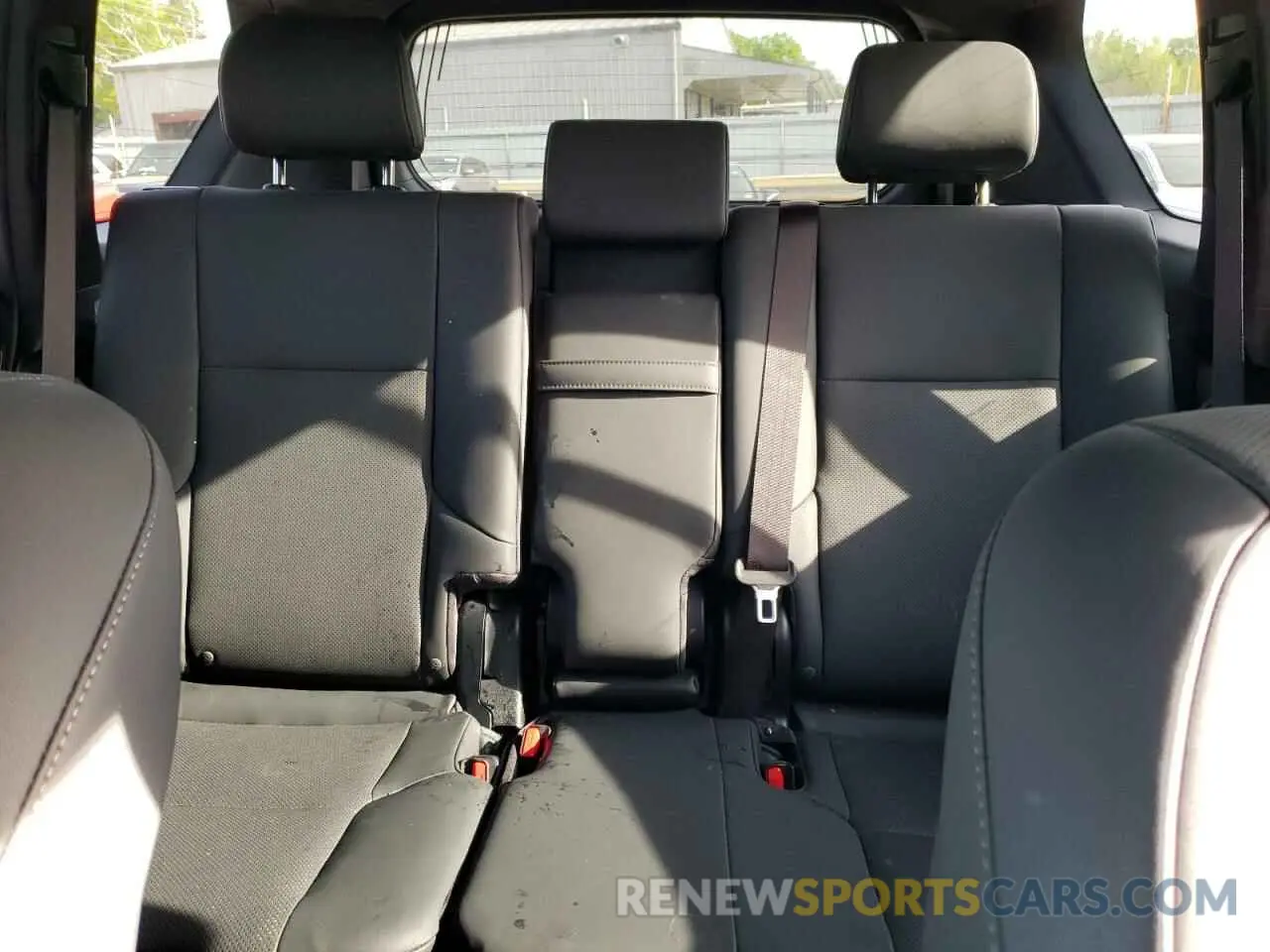 10 Фотография поврежденного автомобиля JTJAM7BX3M5298464 LEXUS GX 2021