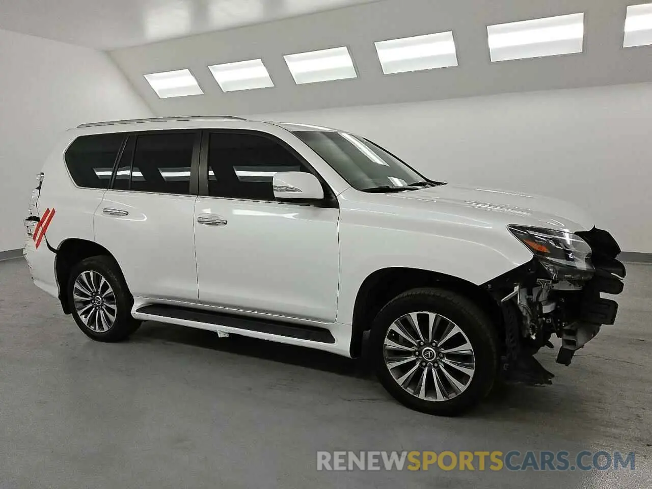 4 Photograph of a damaged car JTJGM7BX4M5287662 LEXUS GX 2021