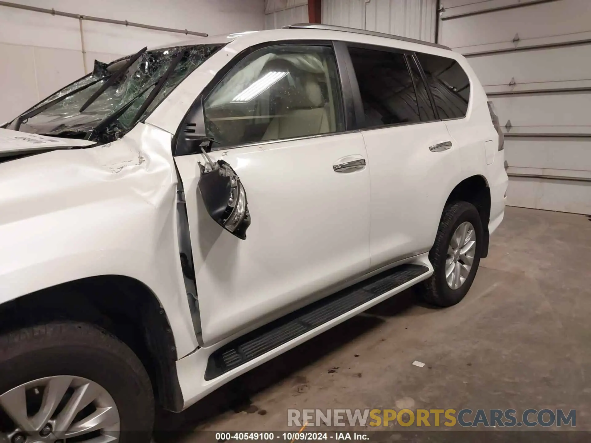 16 Фотография поврежденного автомобиля JTJAM7BX0N5324021 LEXUS GX 2022