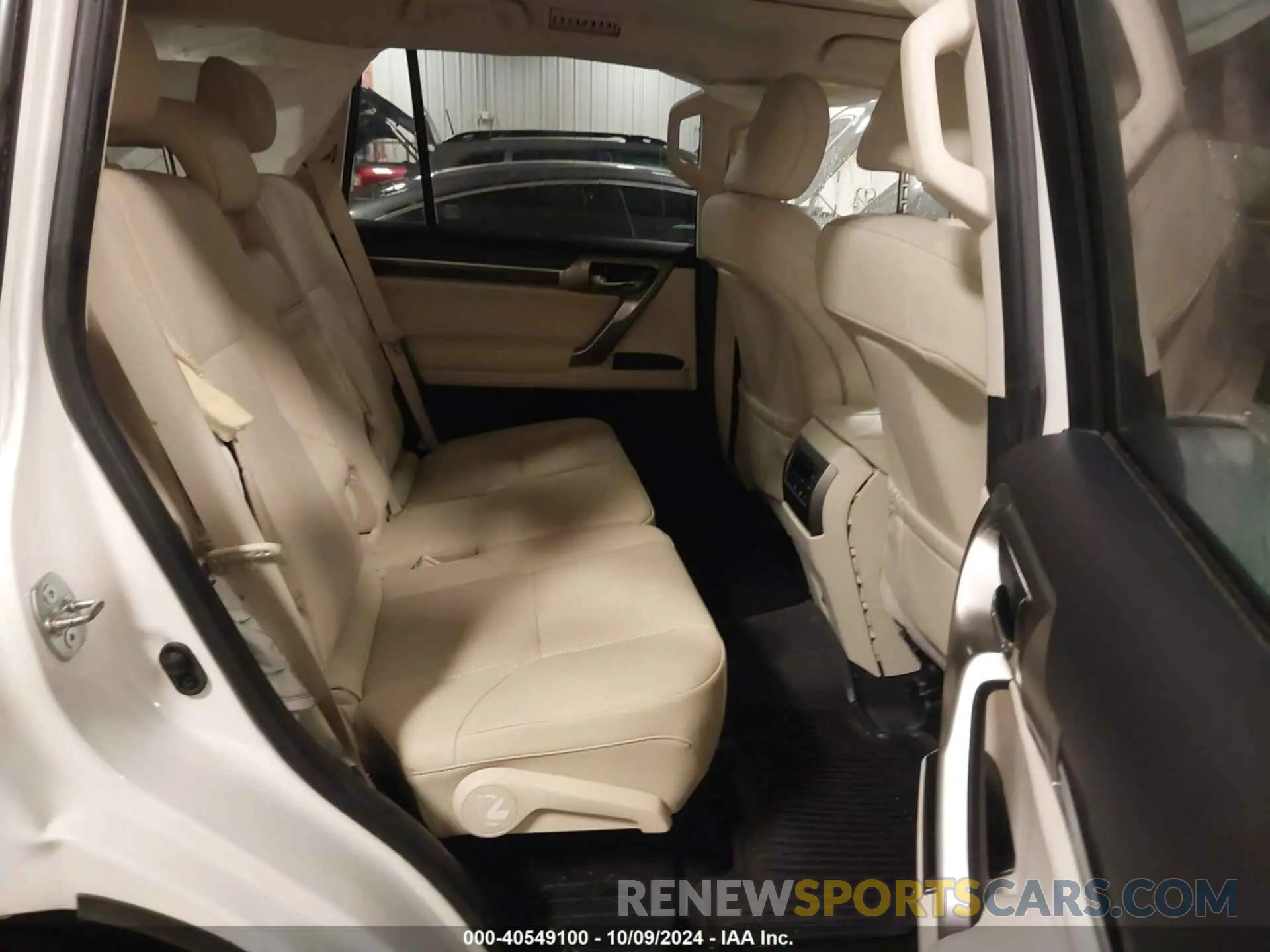 8 Фотография поврежденного автомобиля JTJAM7BX0N5324021 LEXUS GX 2022