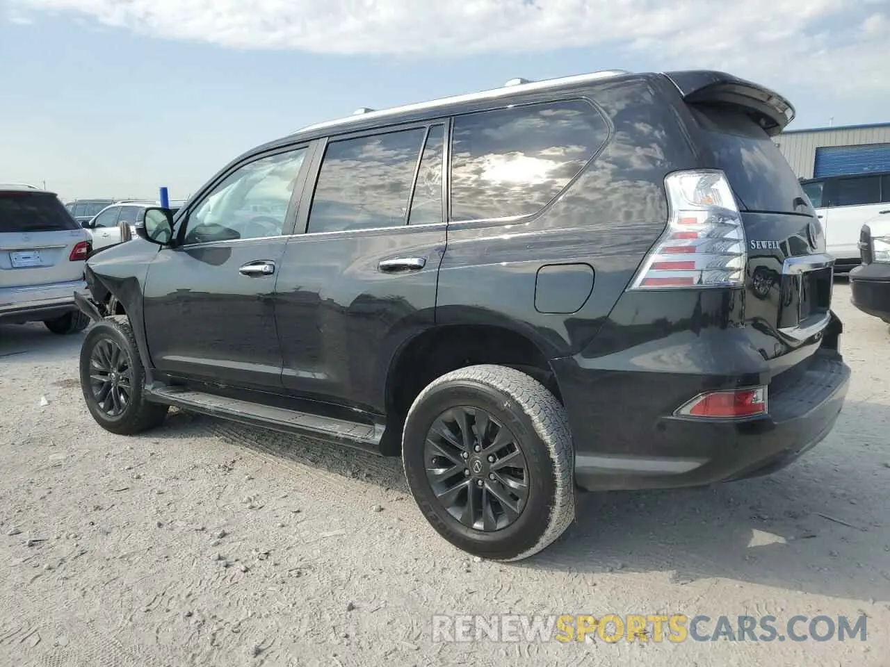 2 Фотография поврежденного автомобиля JTJAM7BXXN5324365 LEXUS GX 2022